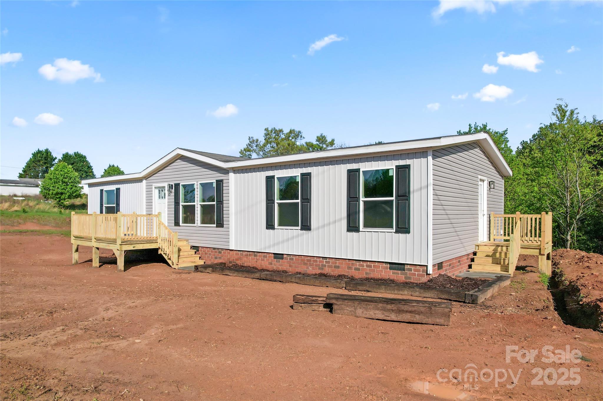 5989 Kaylas Ridge Road Property Photo