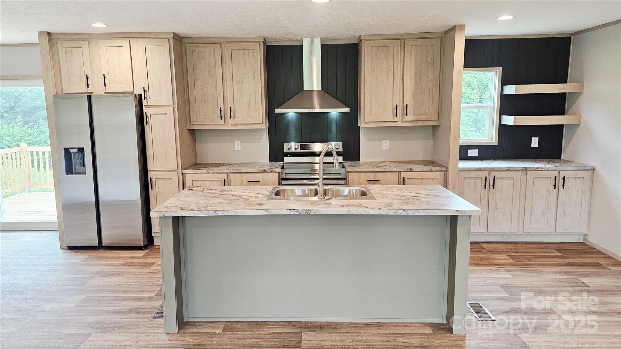 5989 Kaylas Ridge Road Property Photo 1