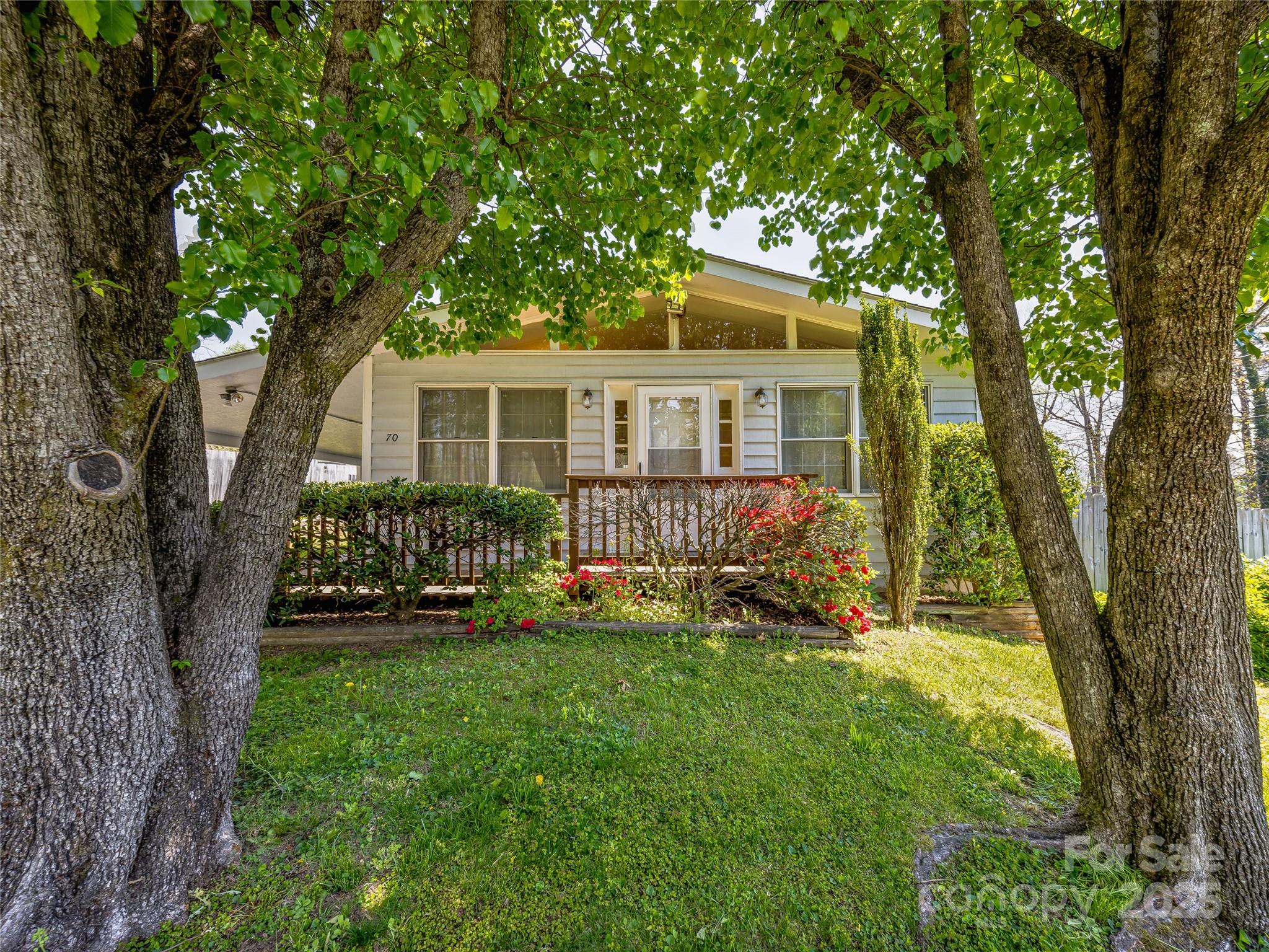 70 Highland Road Property Photo