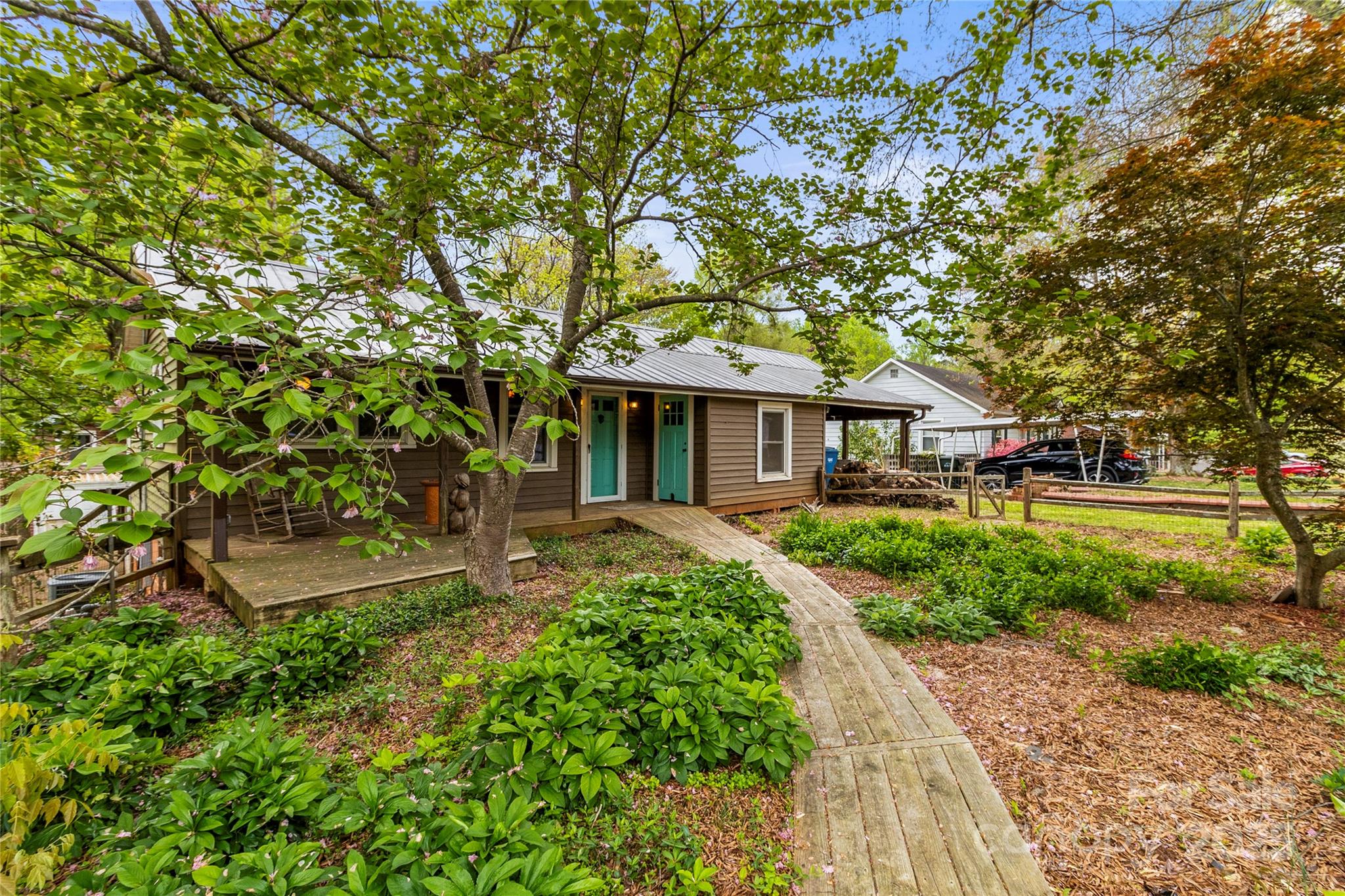 2106 4th Street Property Photo