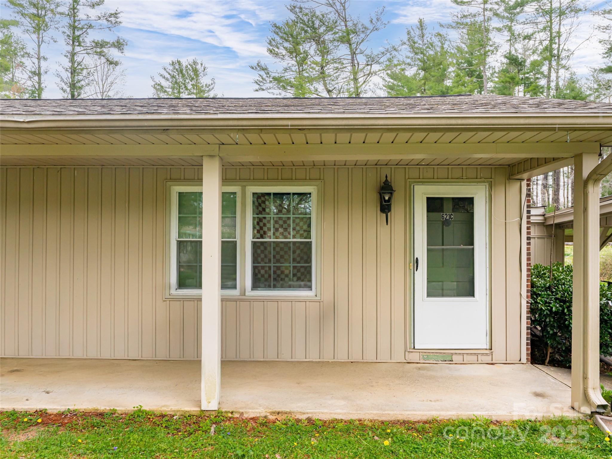 621 A,b,c & 623 Price Road Property Photo 16