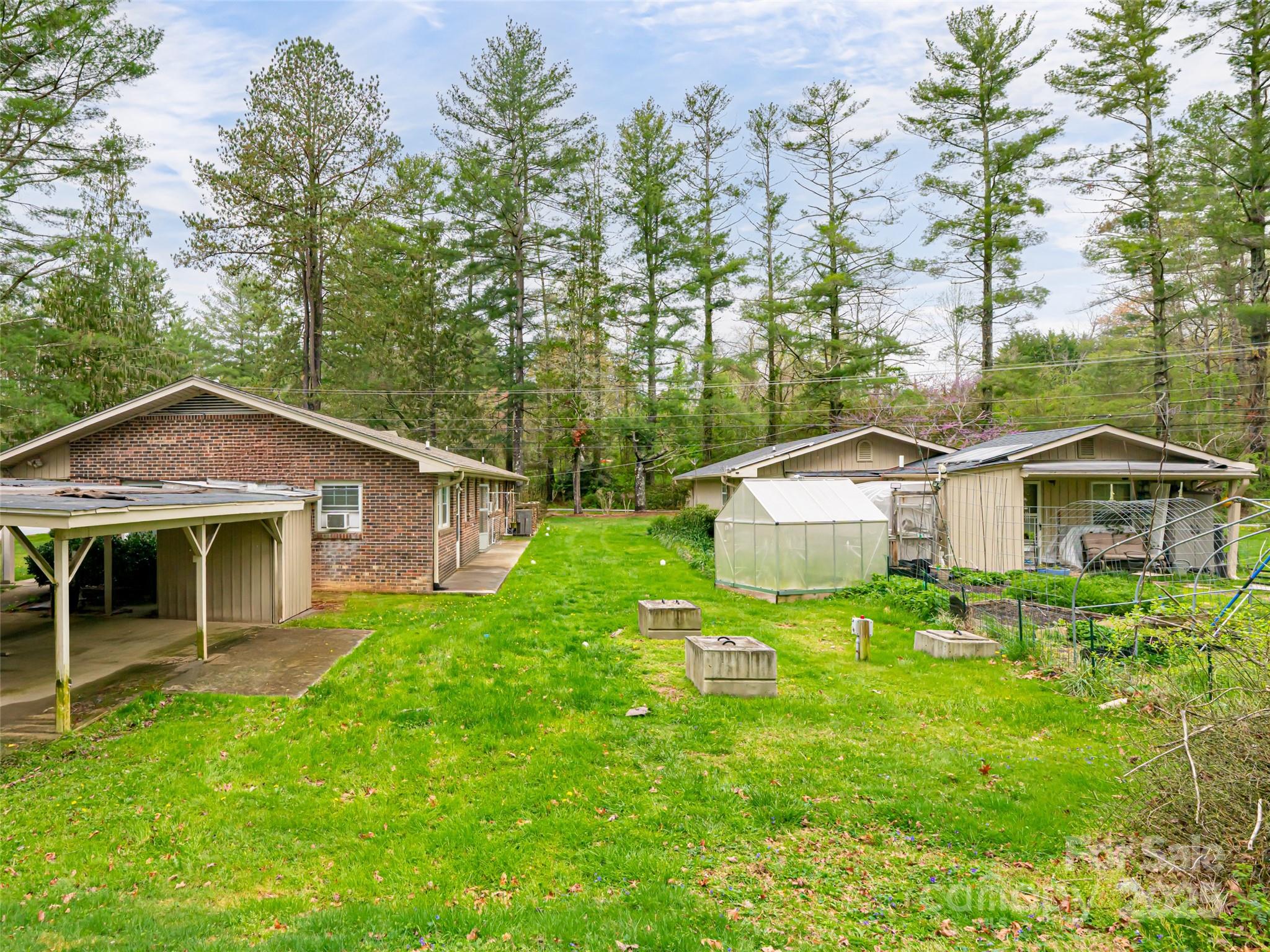 621 A,b,c & 623 Price Road Property Photo 26