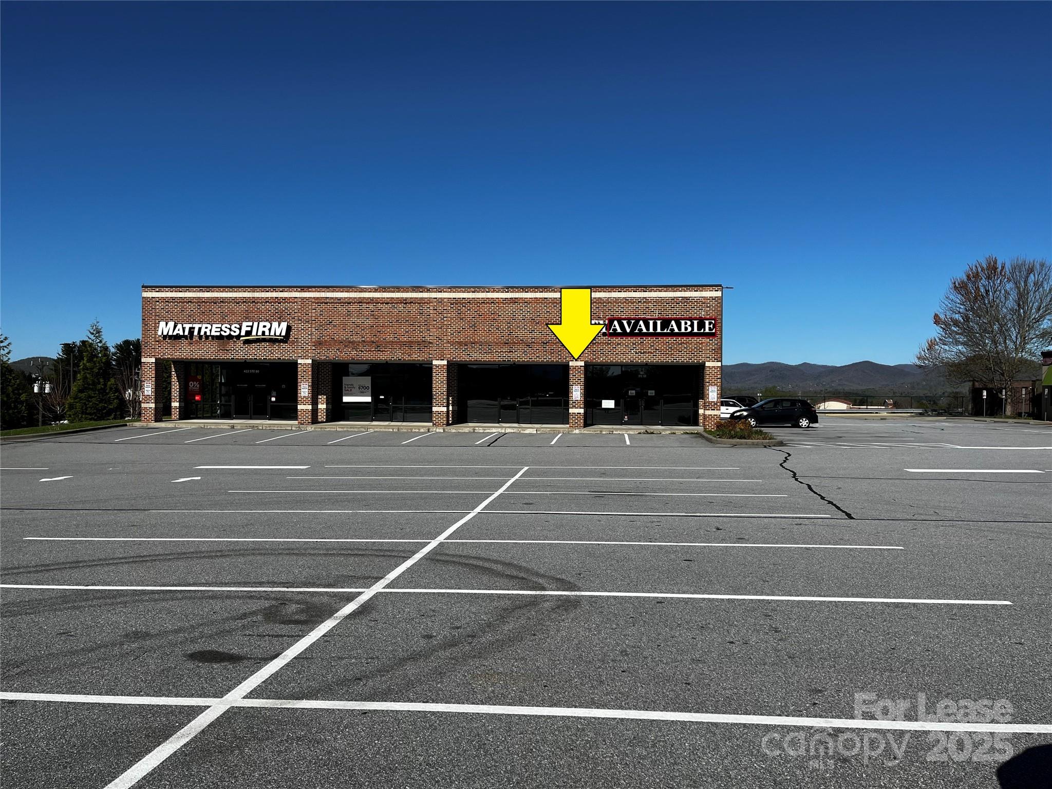 420-422 Airport Road Property Photo