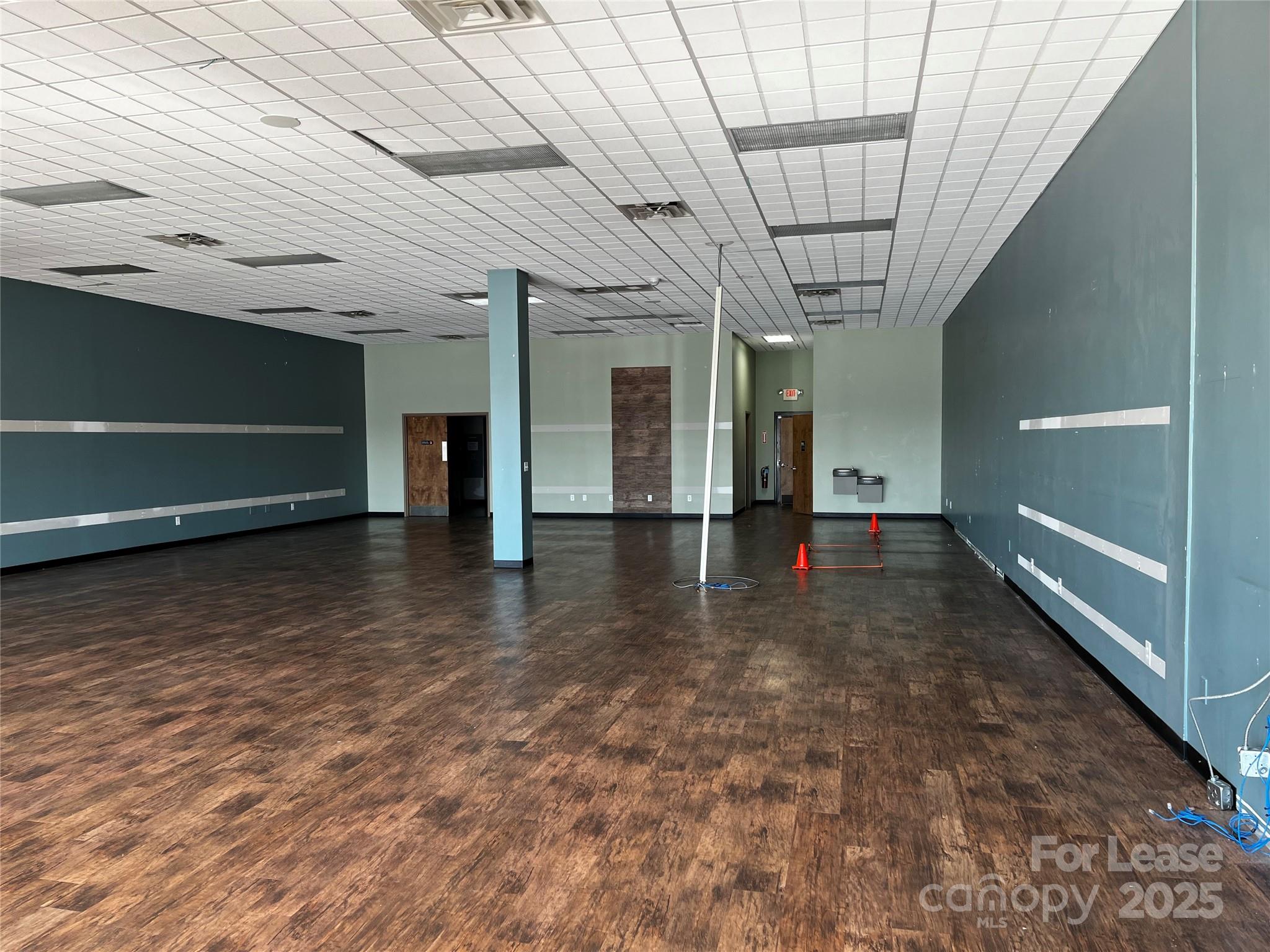 420-422 Airport Road Property Photo 3