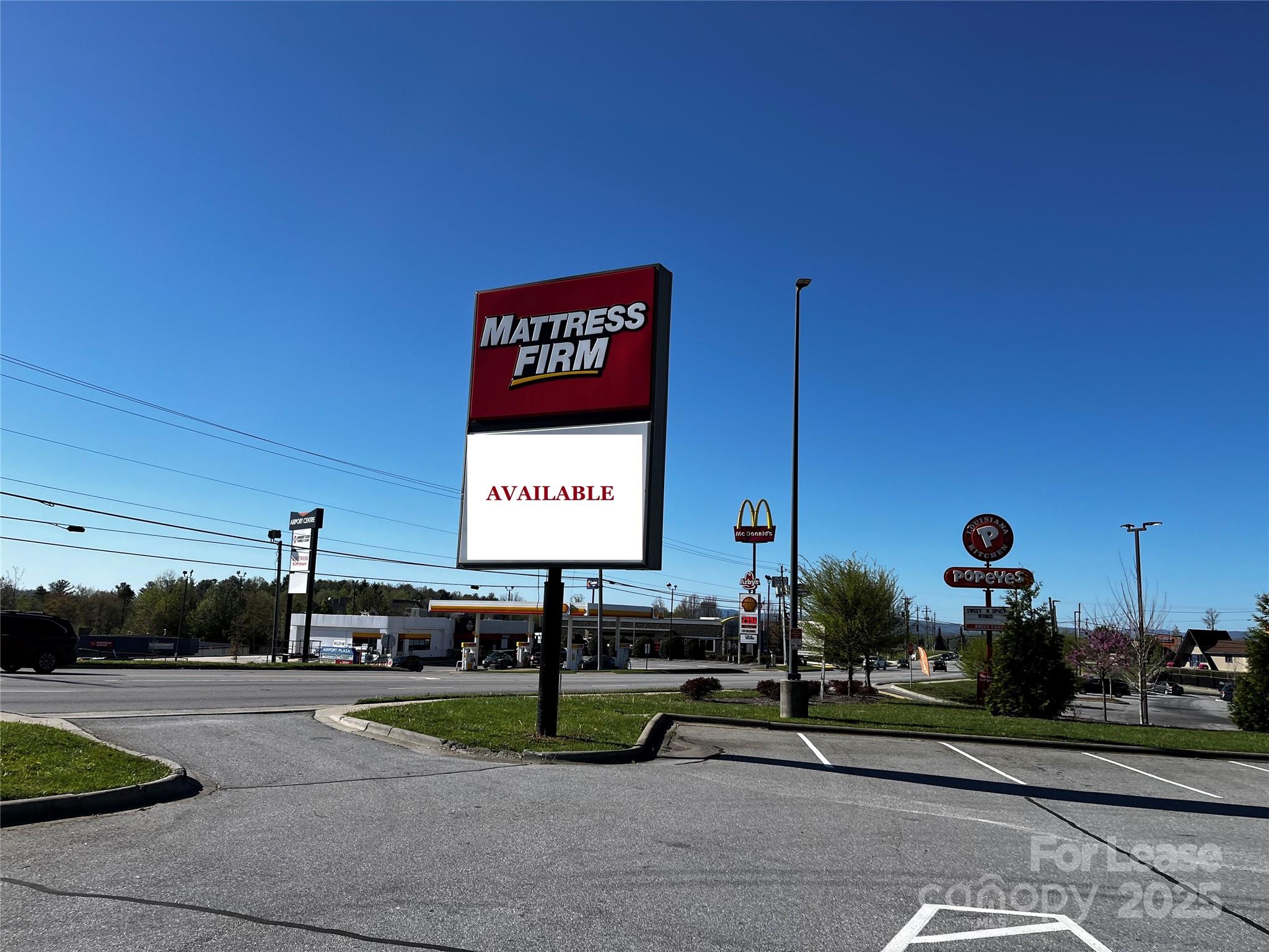 420-422 Airport Road Property Photo 4