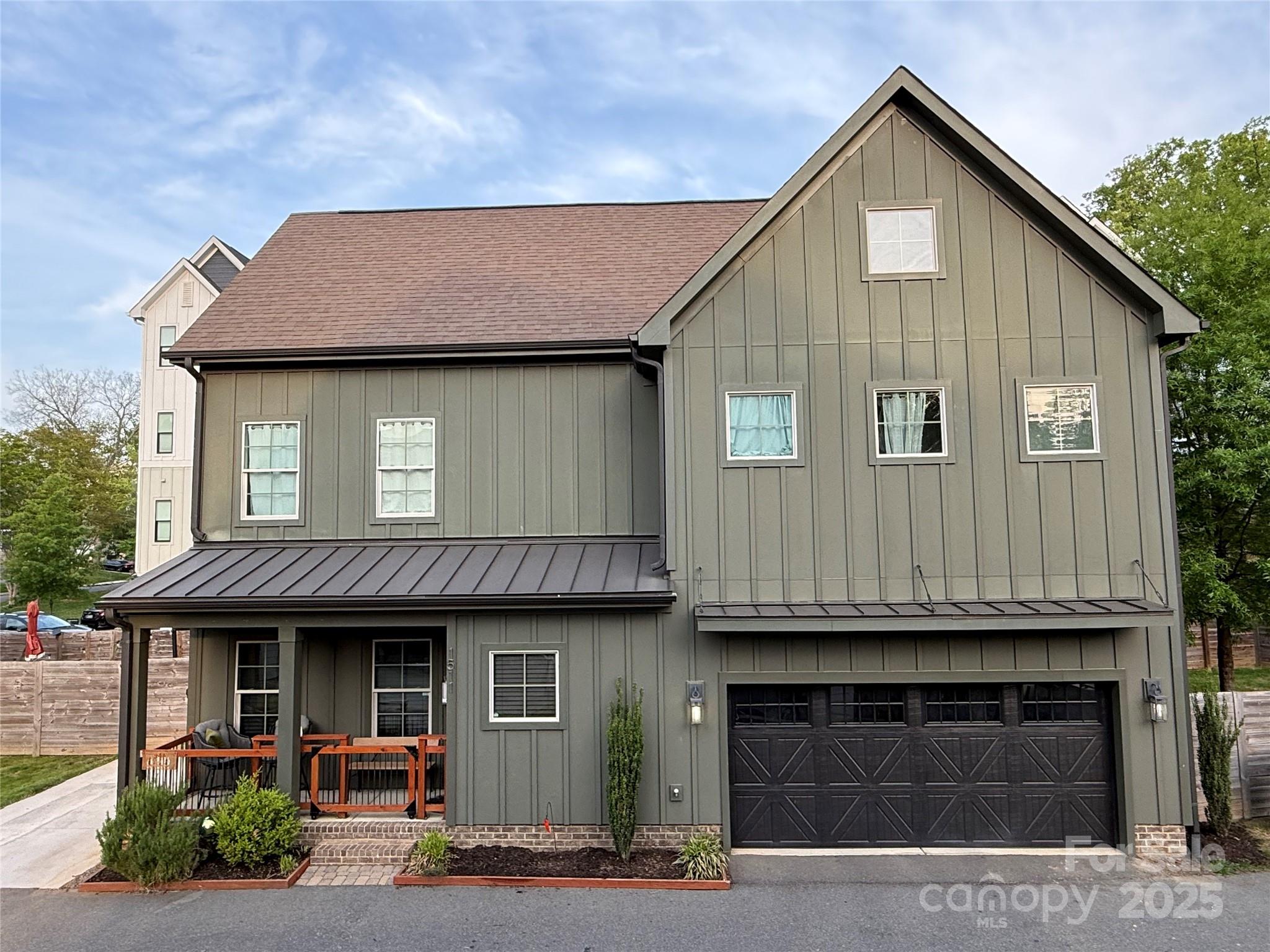1511 Landis Avenue Property Photo 1