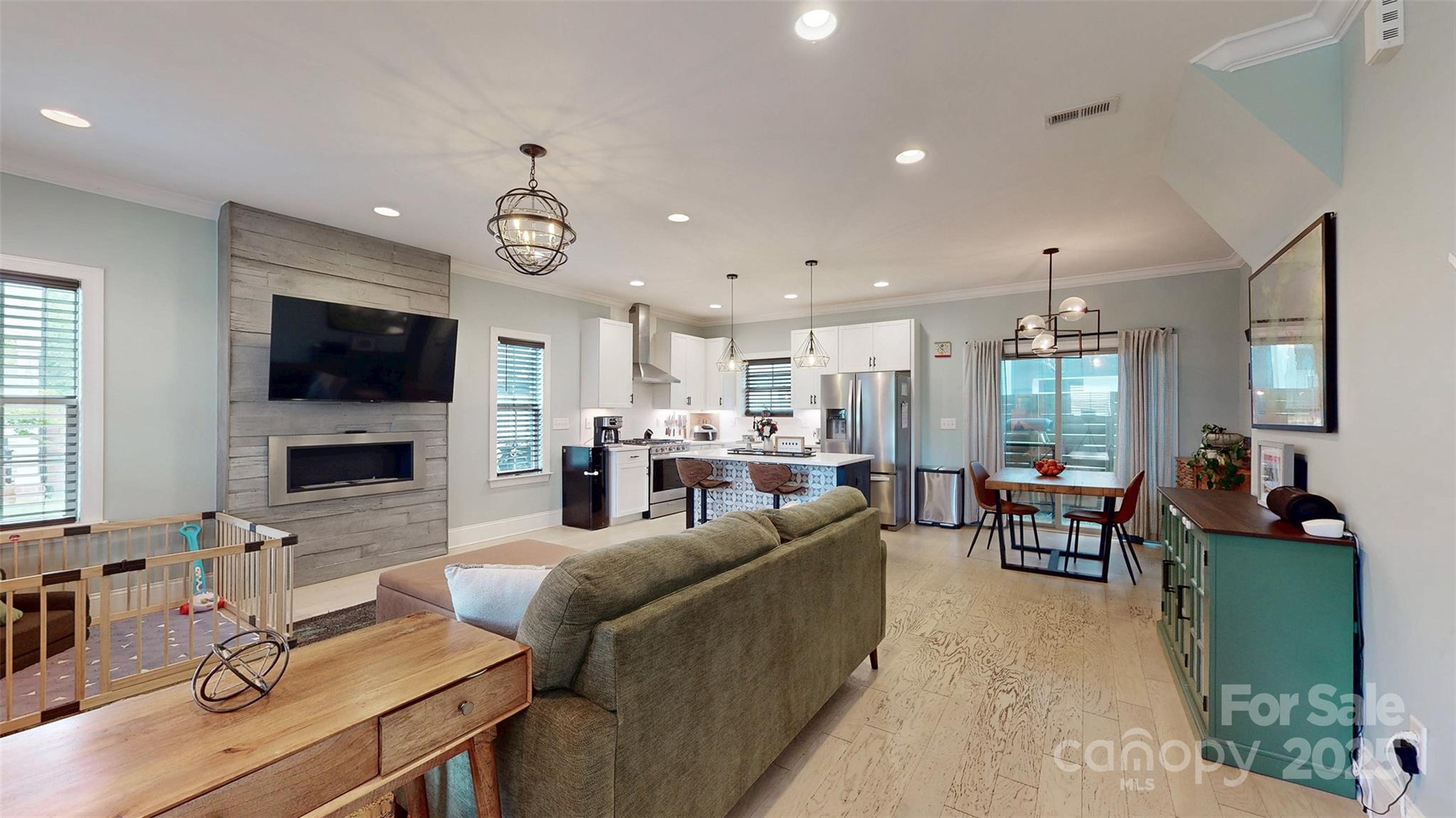 1511 Landis Avenue Property Photo 4