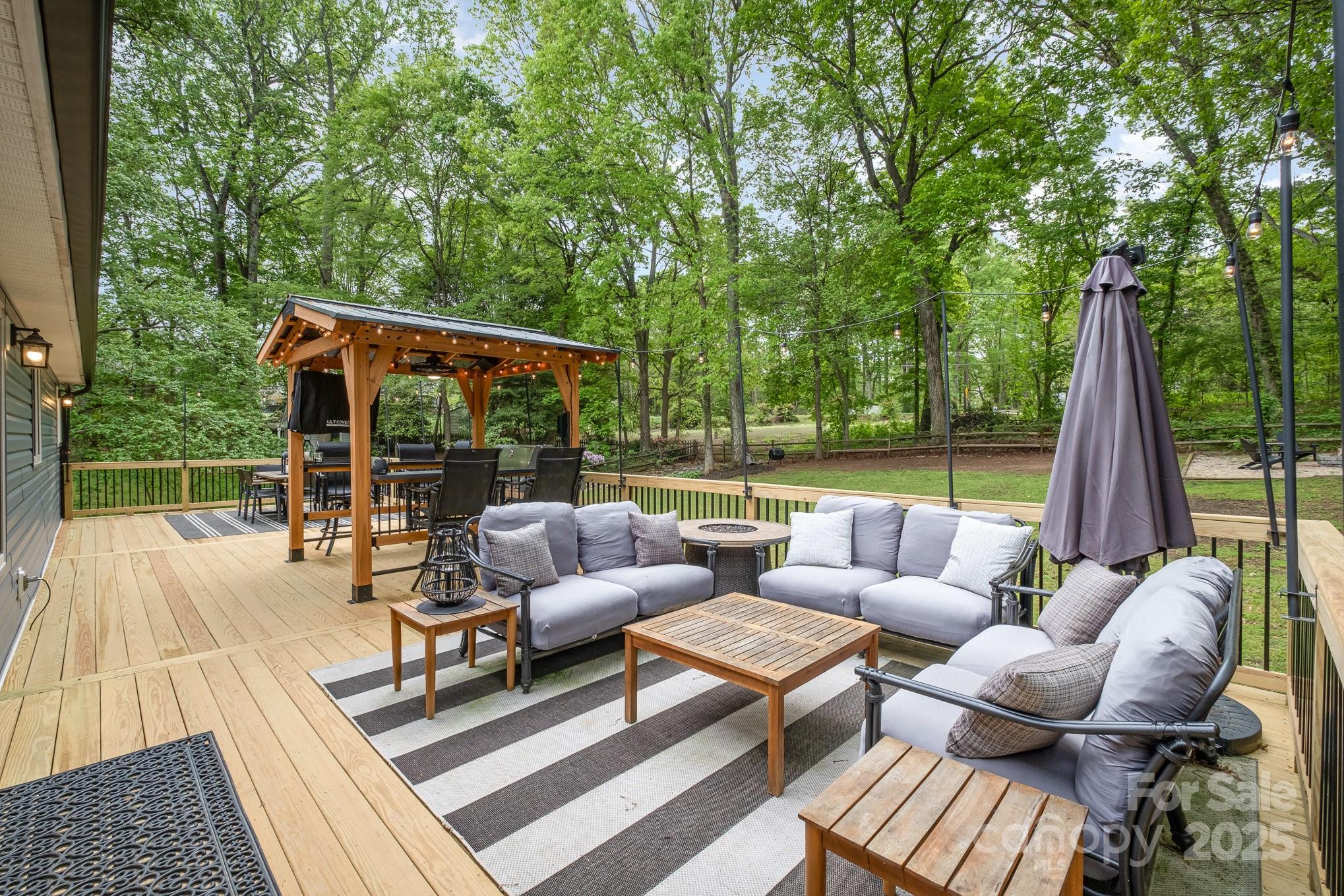 4517 Lake Shore Road Property Photo 40