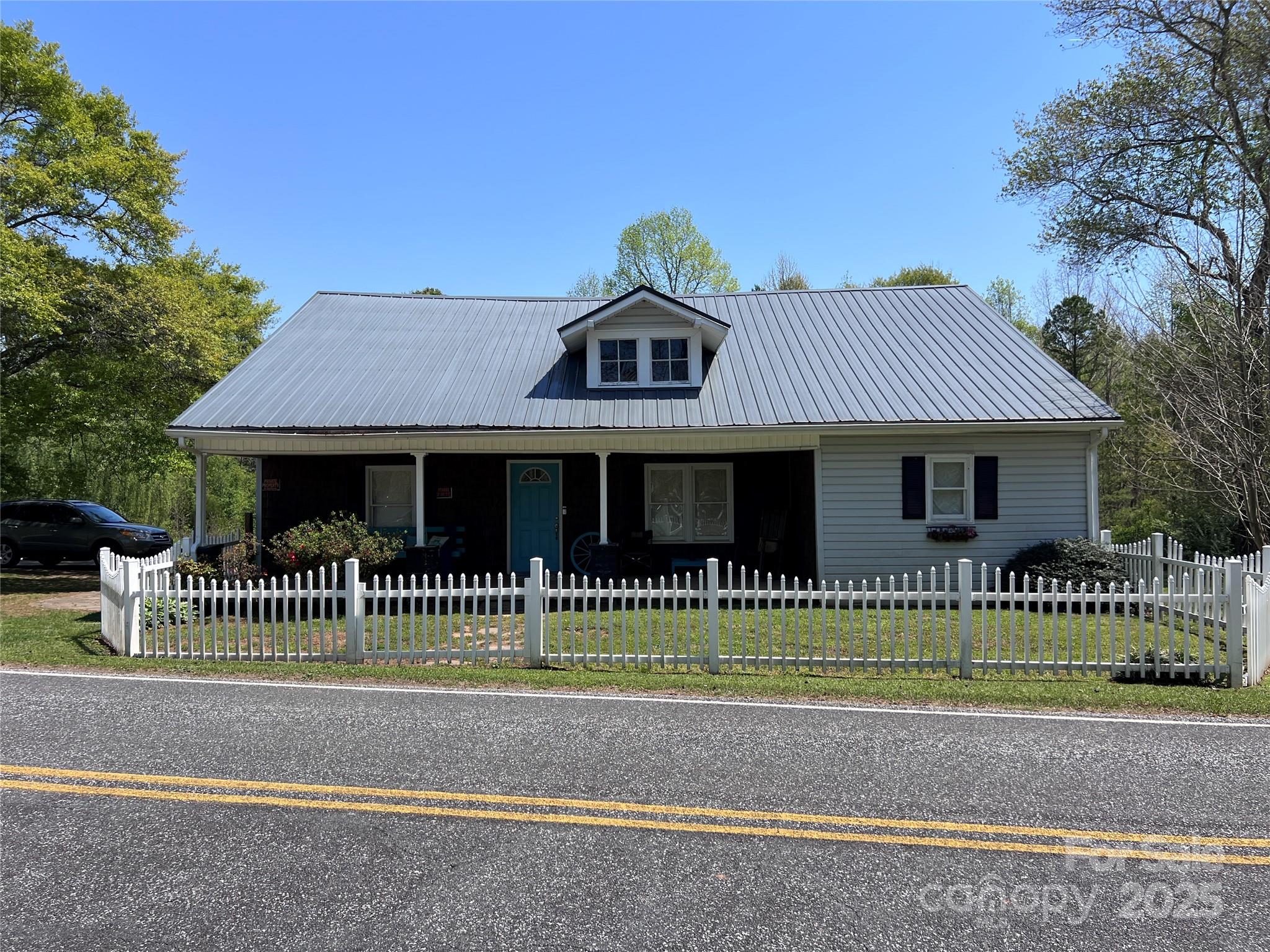 541 Pilgrim Road Property Photo
