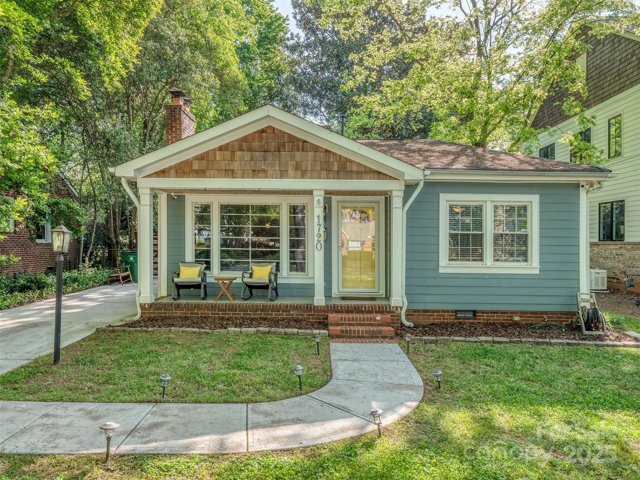1720 Chatham Avenue Property Photo