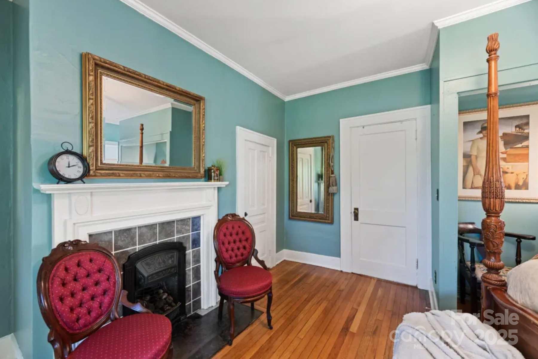 88 S Main Street Property Photo 10