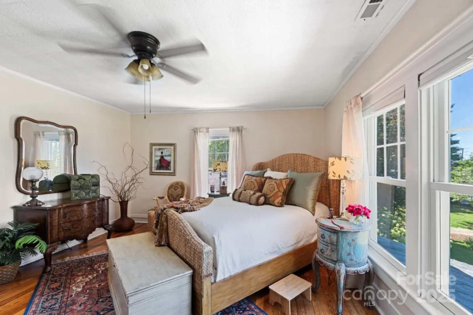 88 S Main Street Property Photo 13