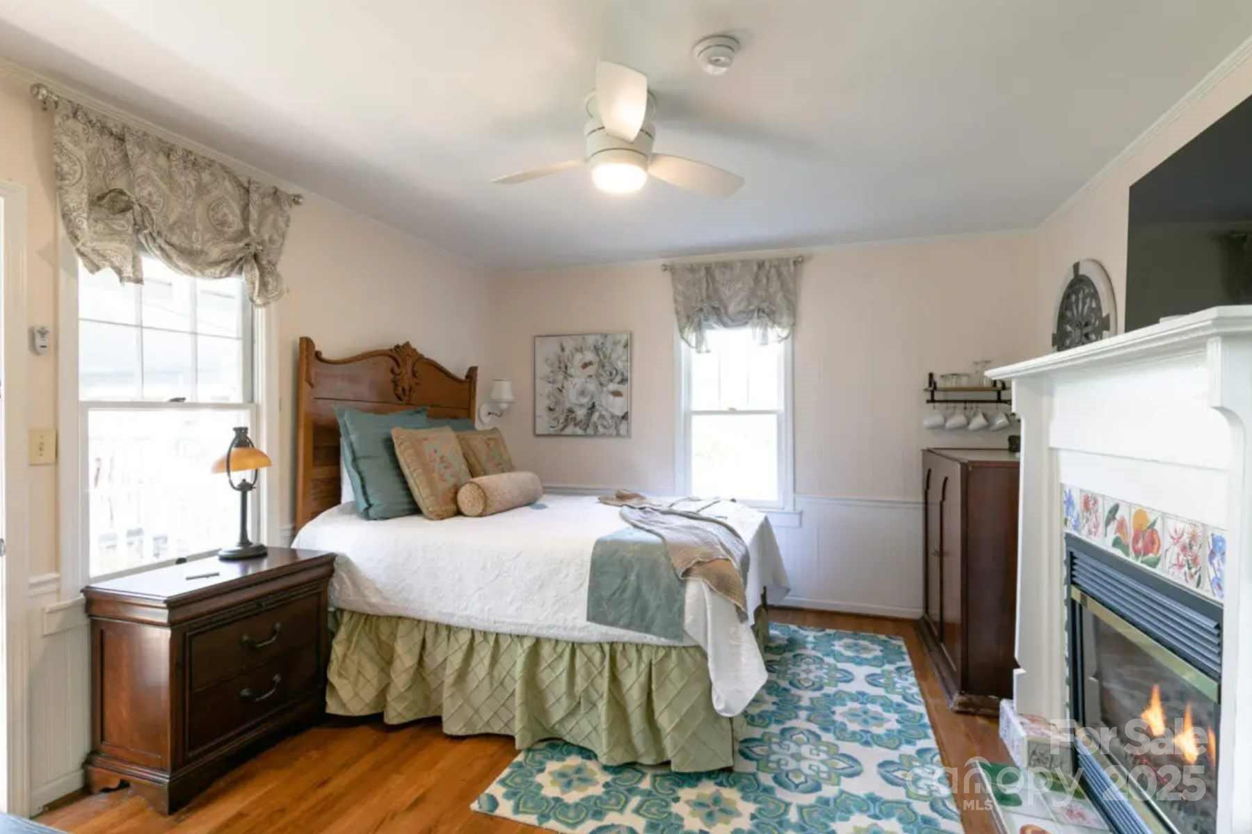 88 S Main Street Property Photo 44