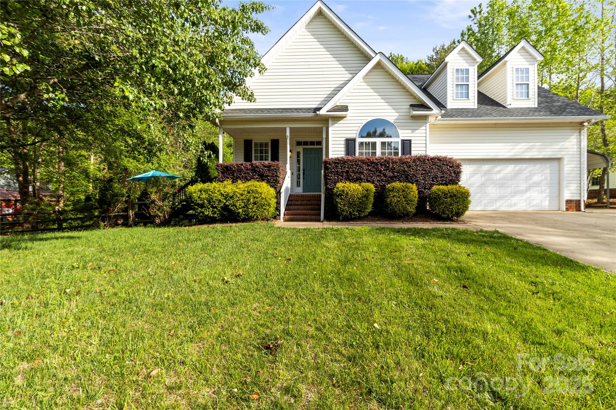 3509 Seminole Drive Property Photo