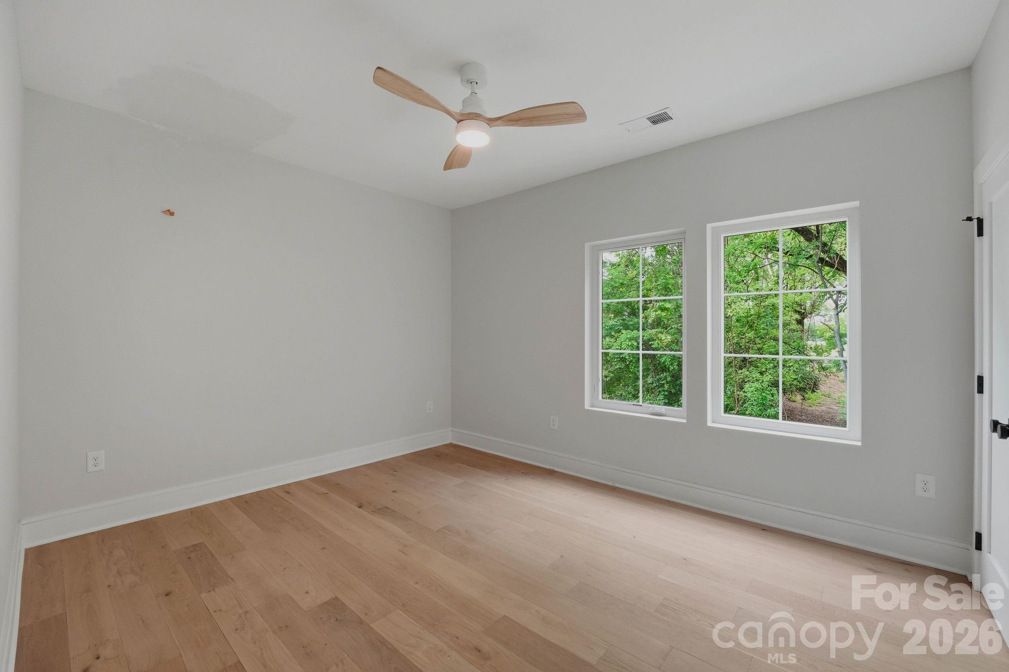 604 E 16th Street Property Photo 36