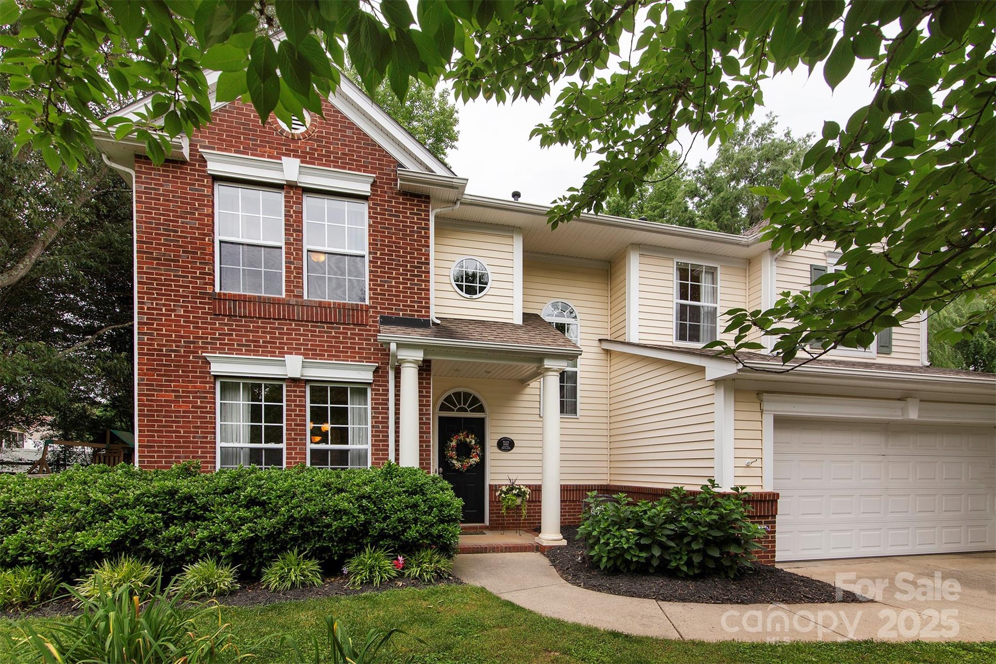 3404 Pasture View Court Property Photo 1