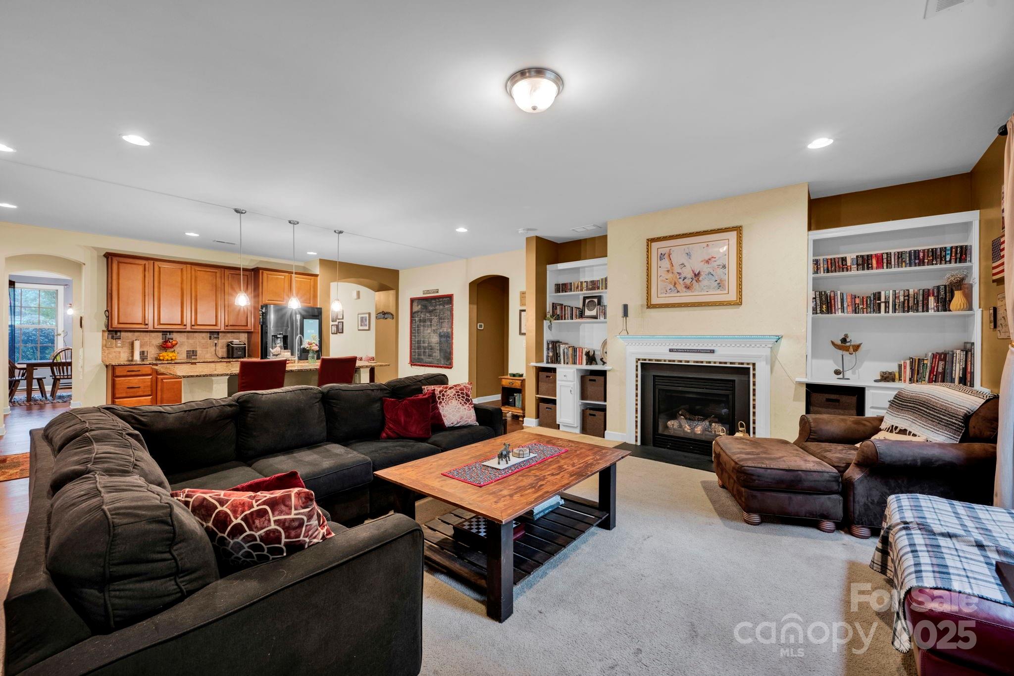 111 St Sophia Court Property Photo 17