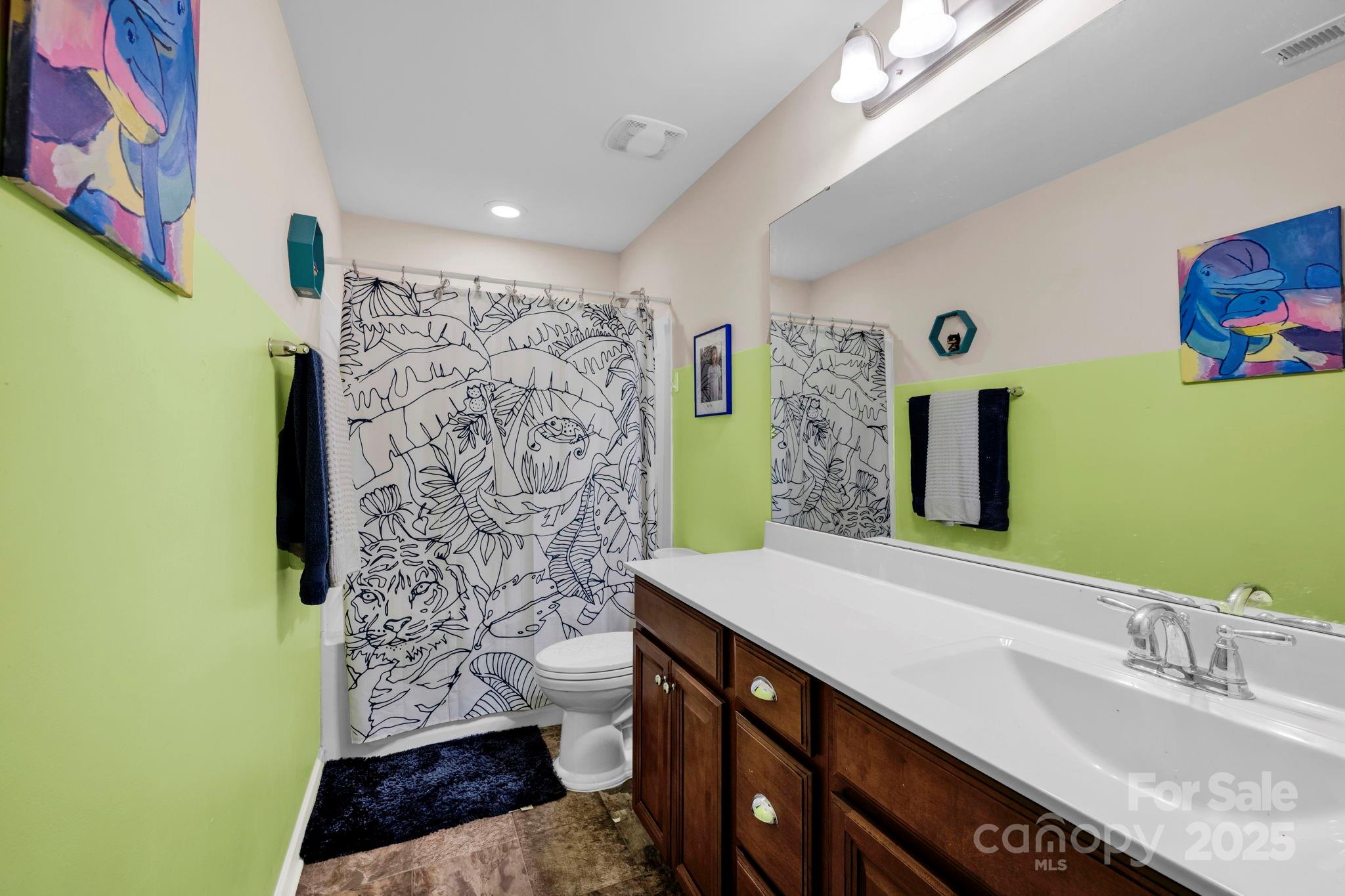 111 St Sophia Court Property Photo 29