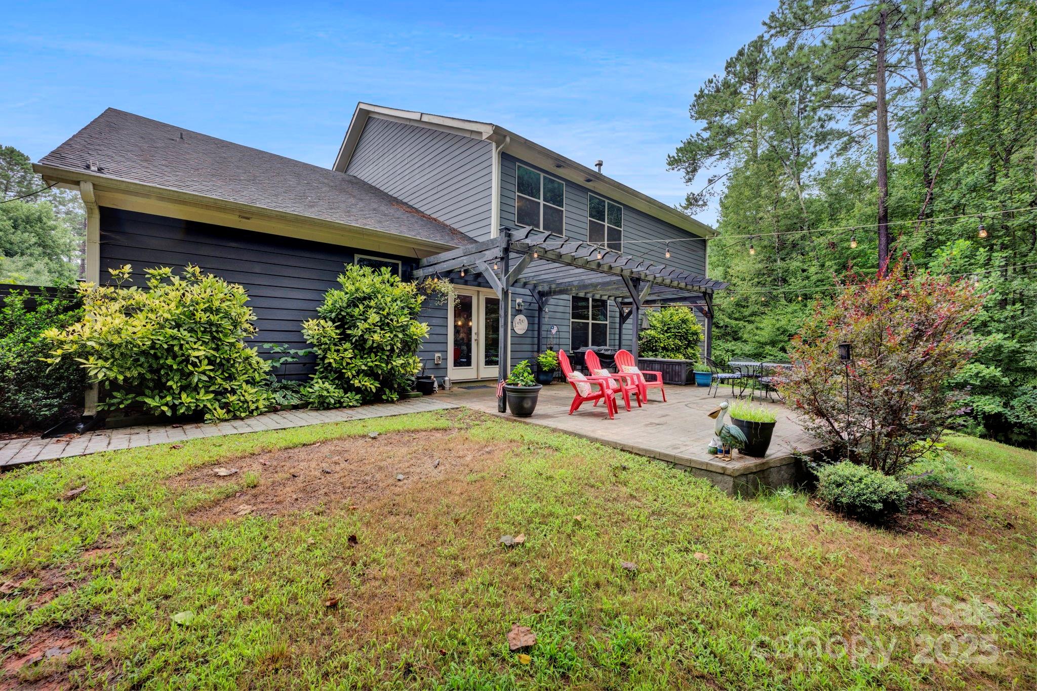 111 St Sophia Court Property Photo 36