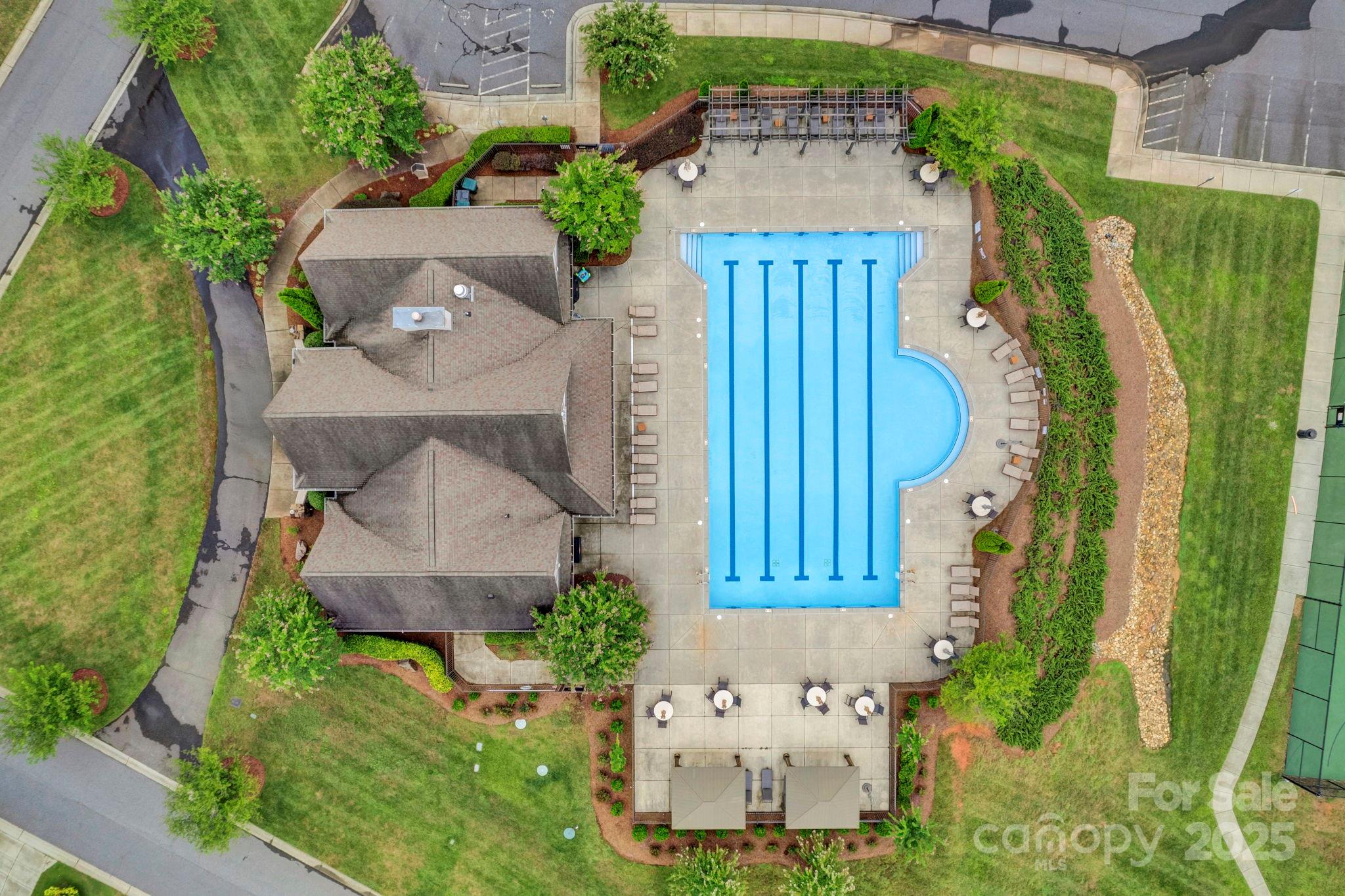 111 St Sophia Court Property Photo 40