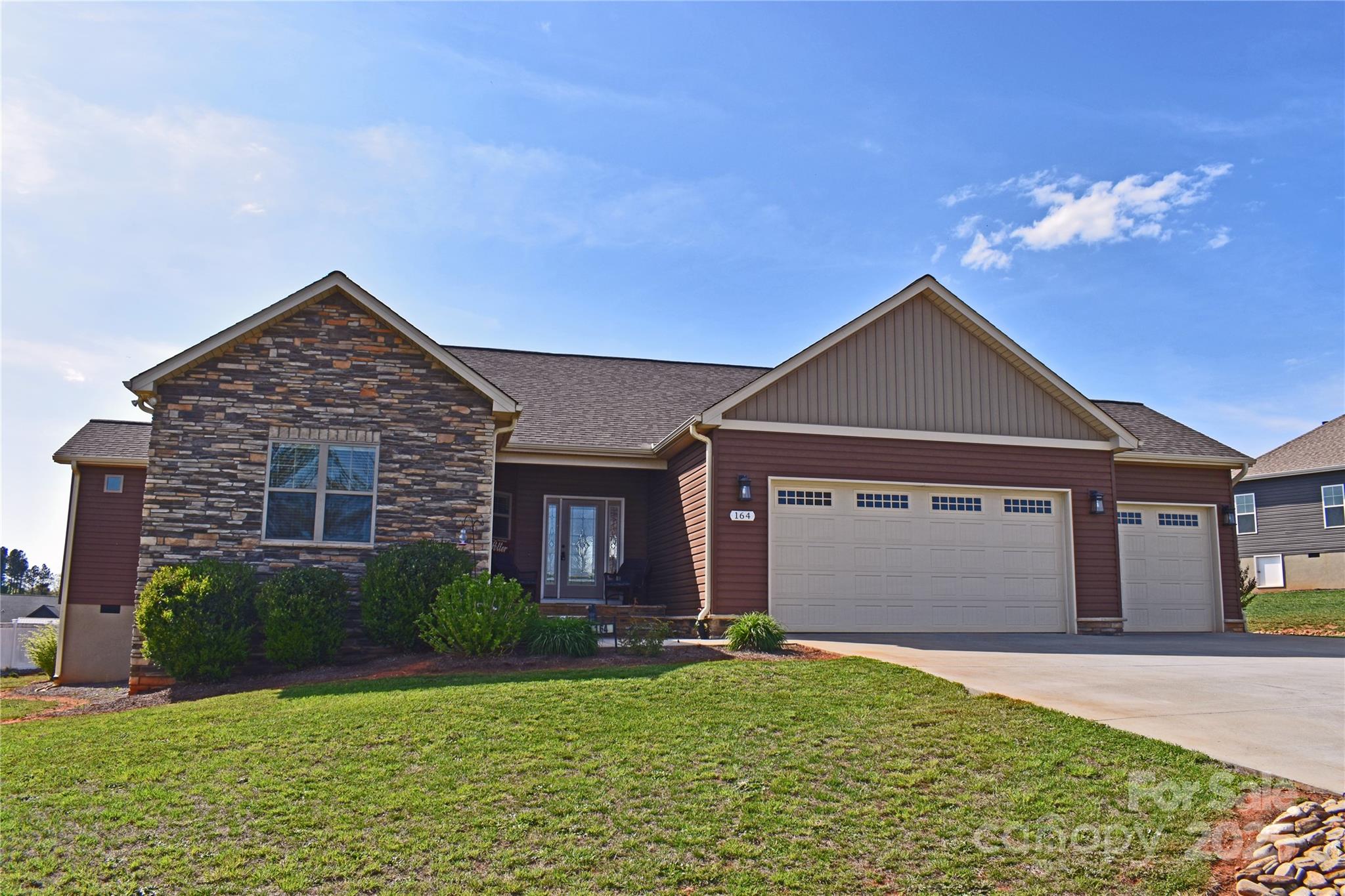 164 Castle Pines Lane Property Photo