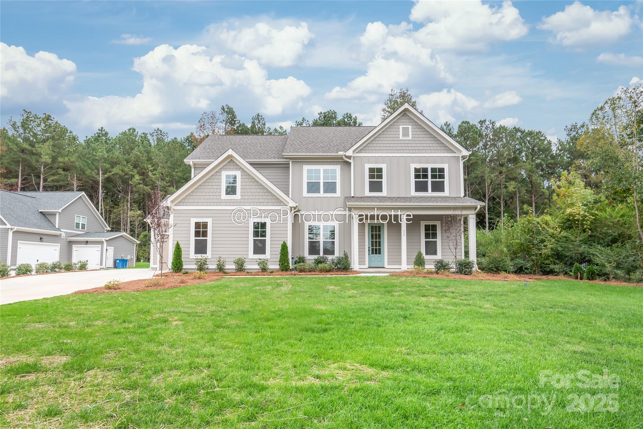 117 Blackbeard Lane Property Photo 2