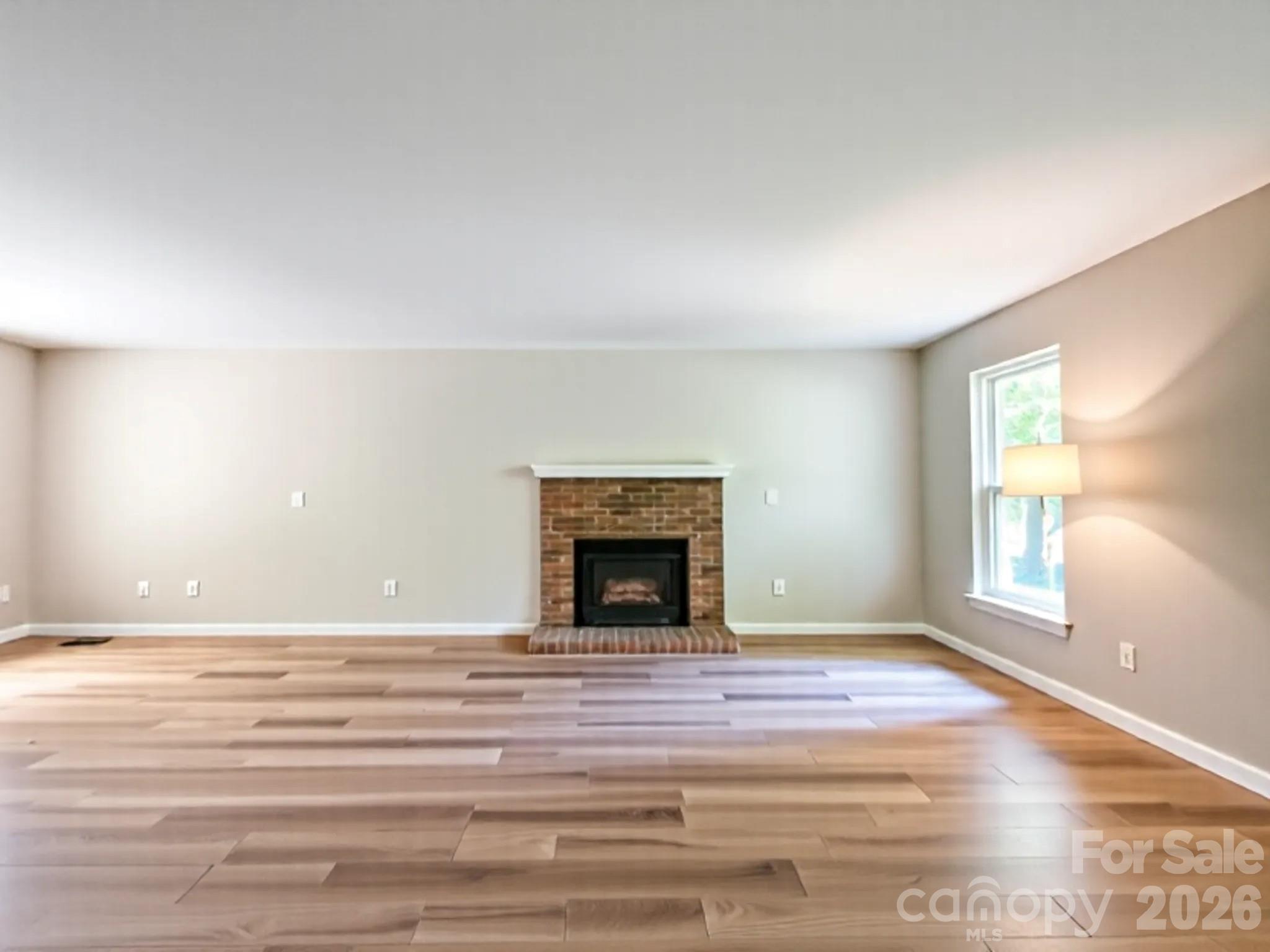 2113 Killarney Place Property Photo 3