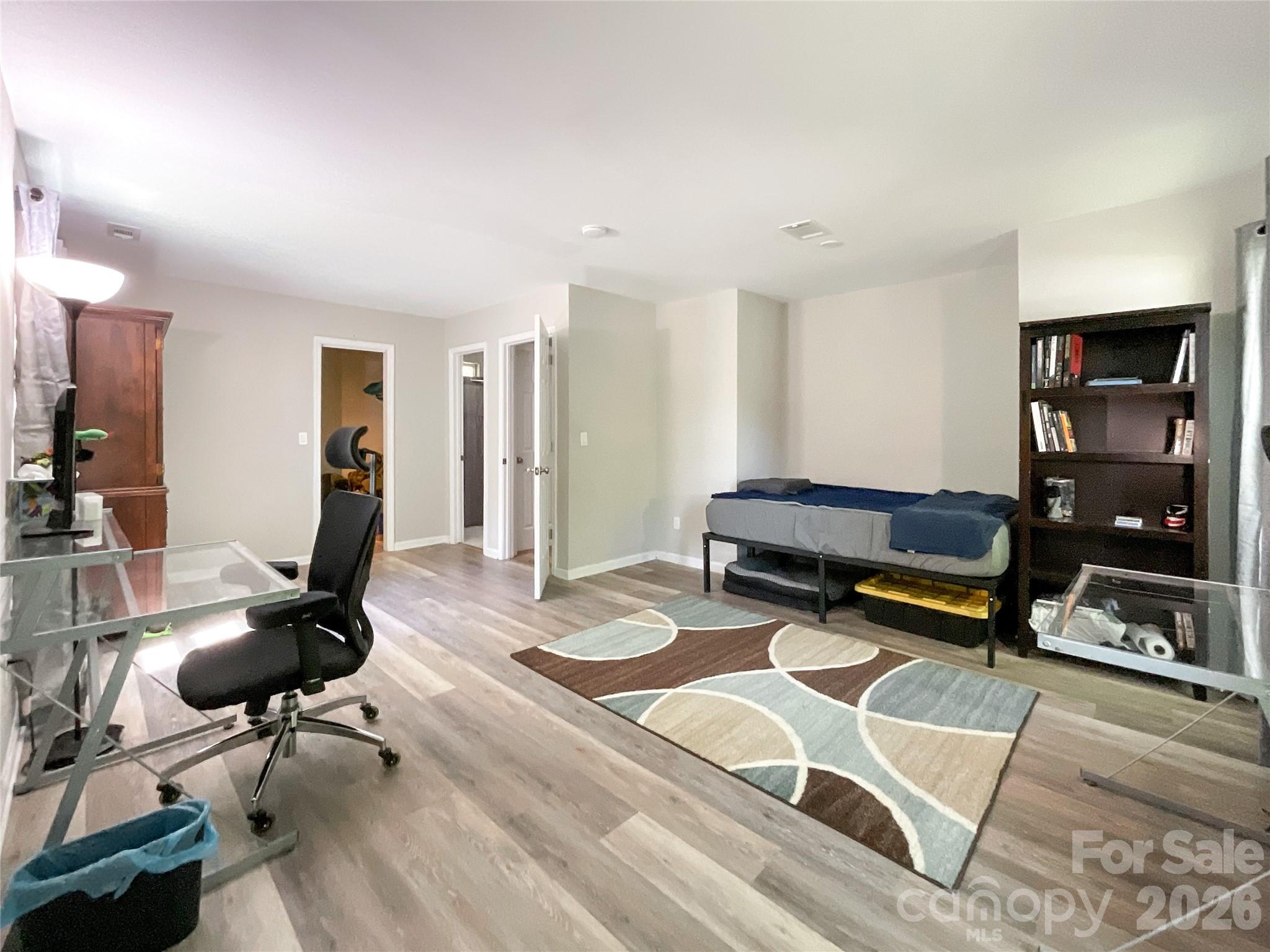 2113 Killarney Place Property Photo 11