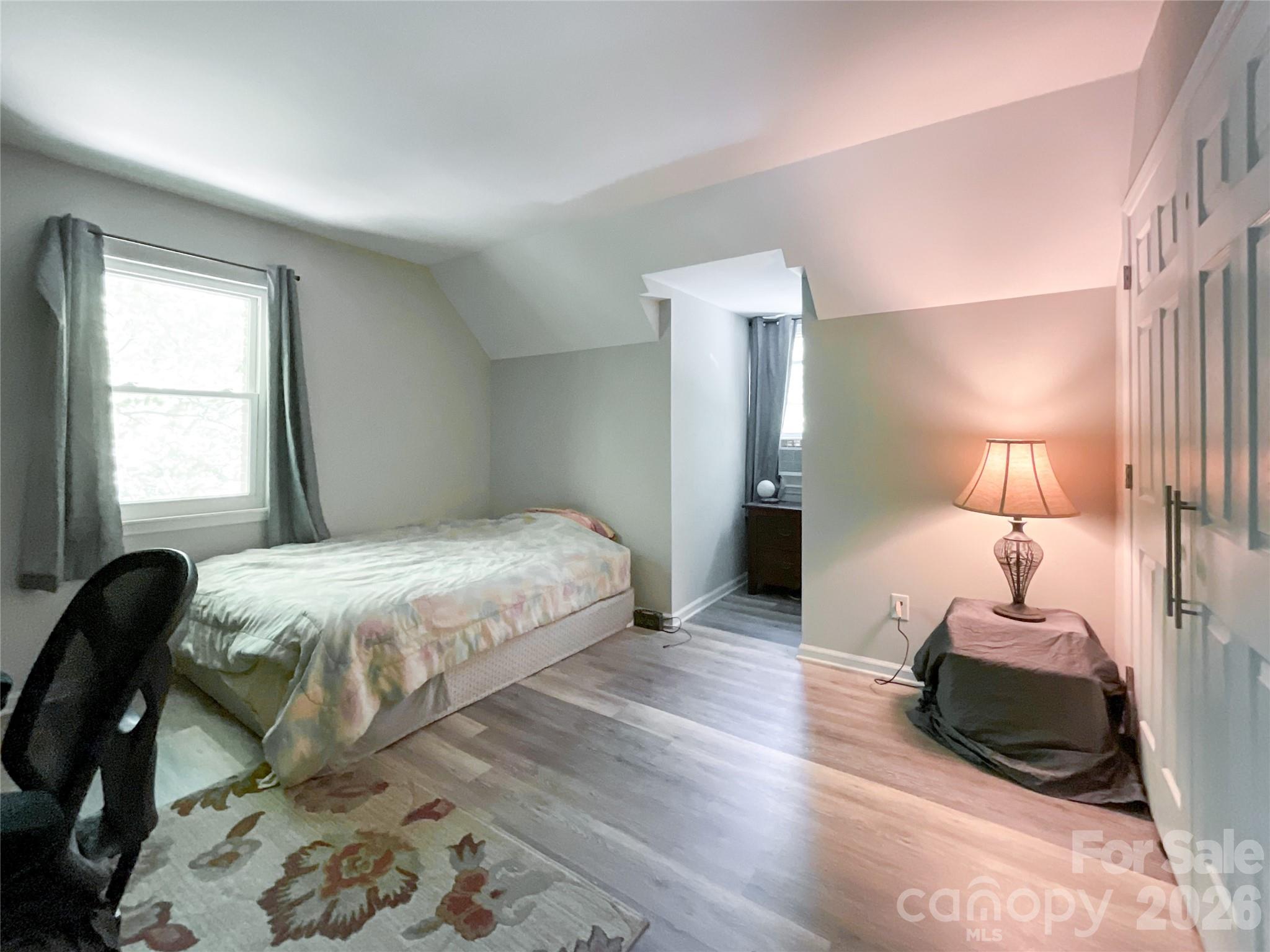 2113 Killarney Place Property Photo 15