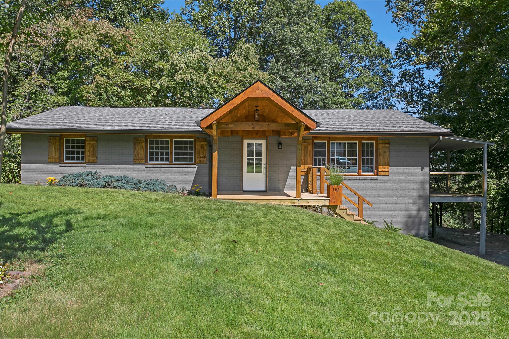 181 Pleasant Hill Drive Property Photo