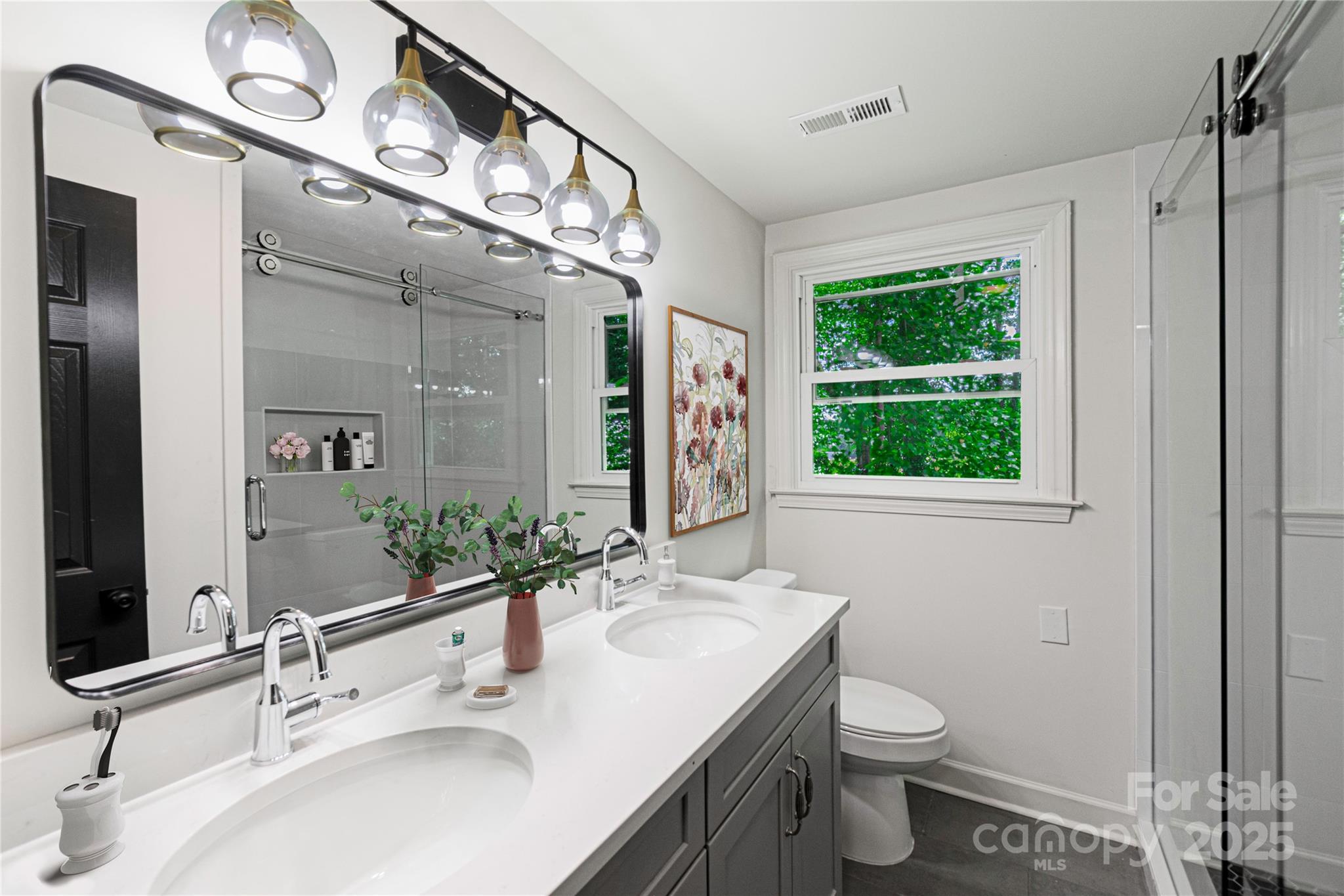 2601 Pinewood Road Property Photo 12