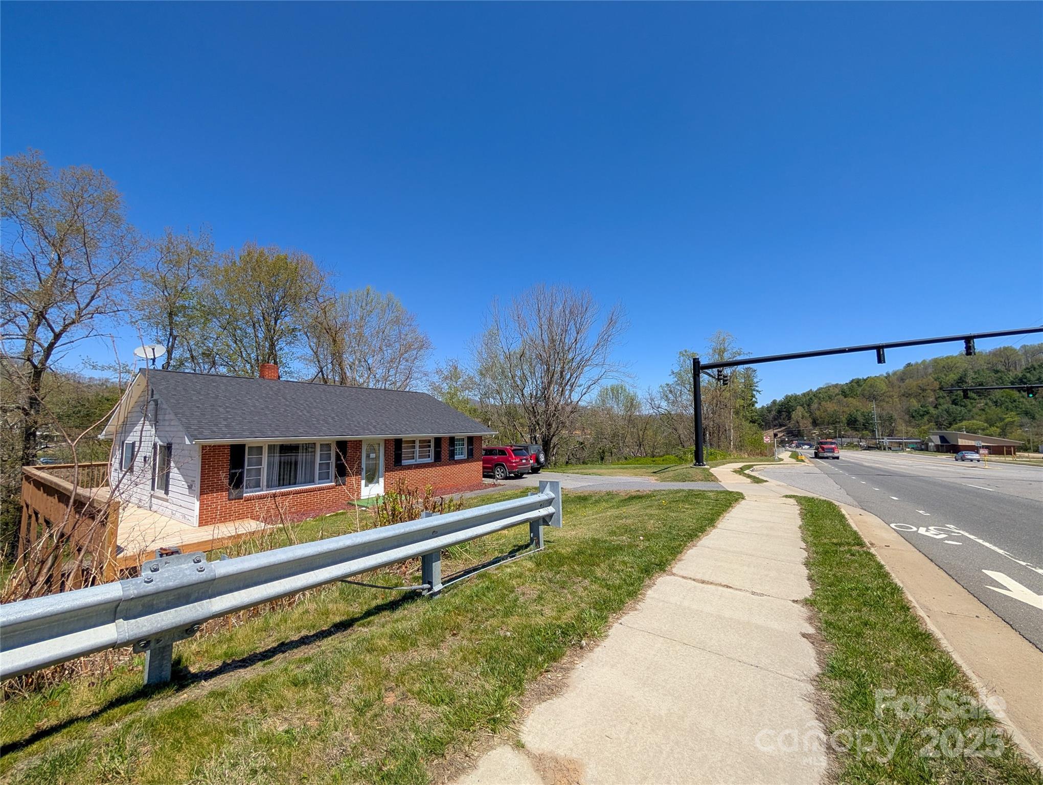 411 E Us Highway 19e Bypass Property Photo 5