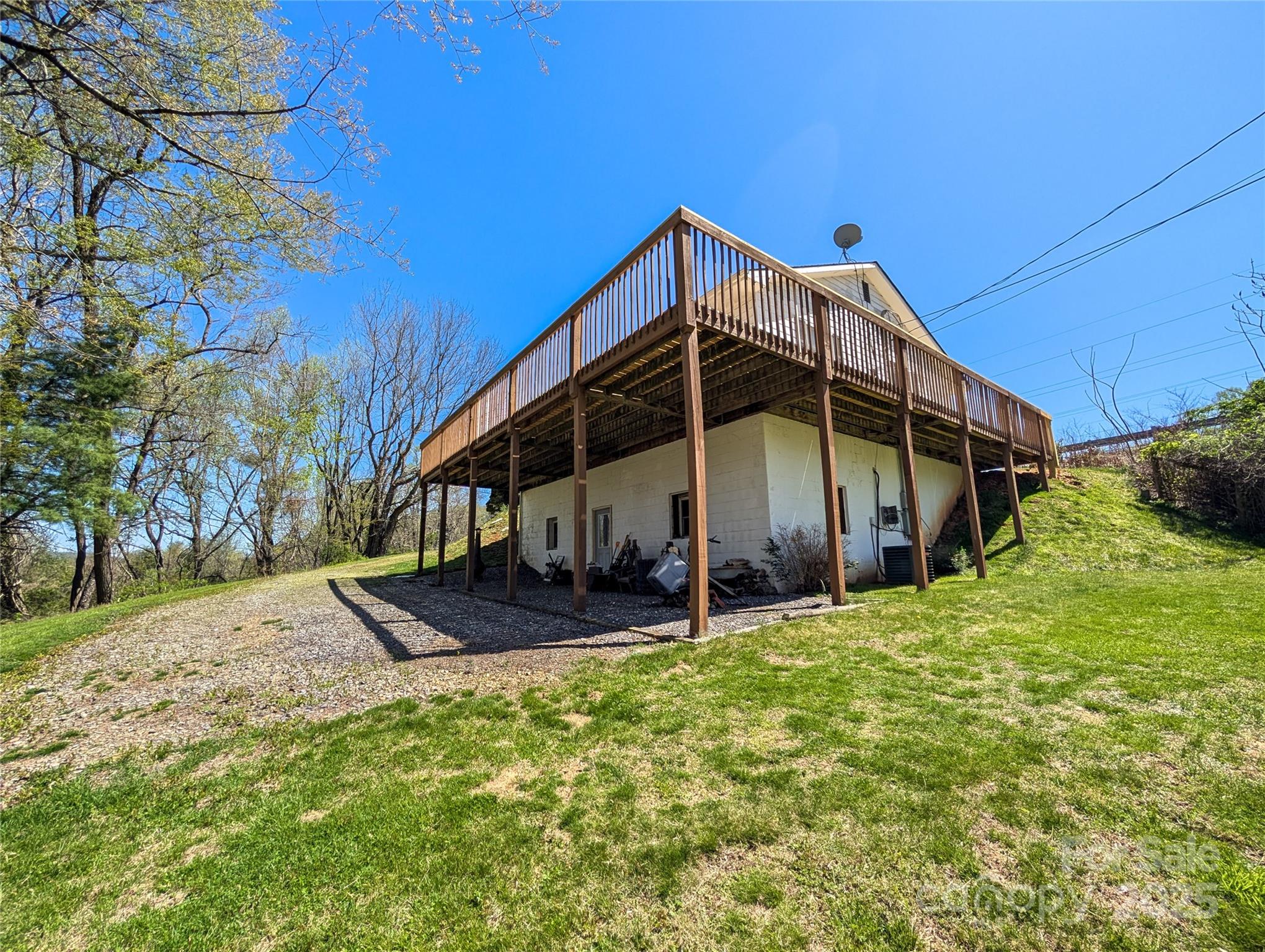 411 E Us Highway 19e Bypass Property Photo 14