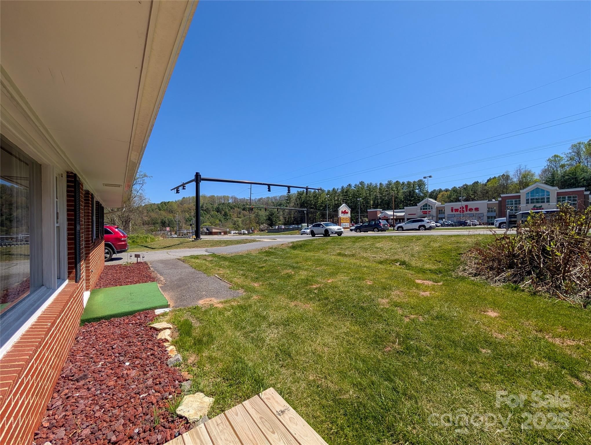 411 E Us Highway 19e Bypass Property Photo 16