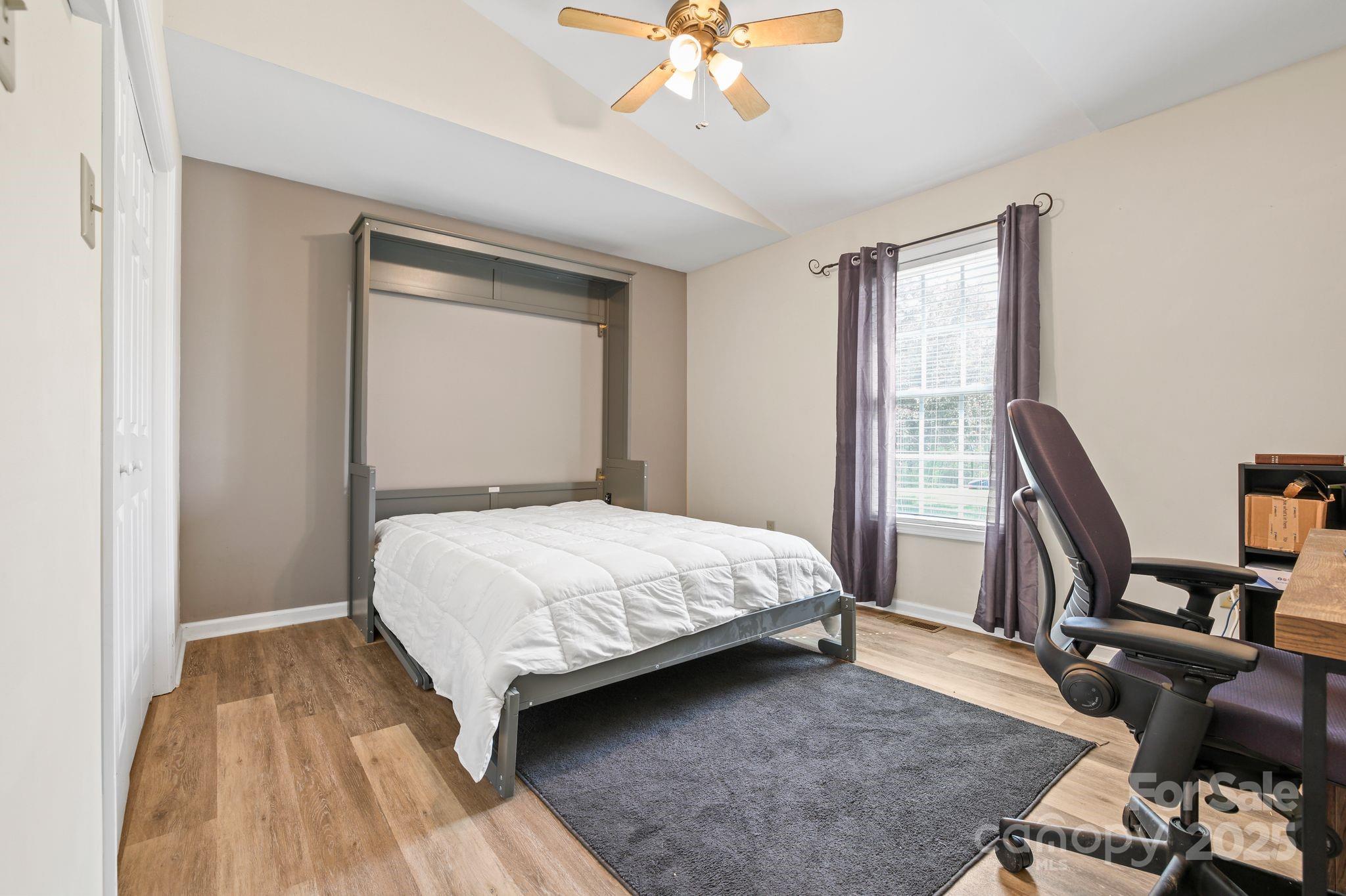 131 Fieldhaven Place Property Photo 26