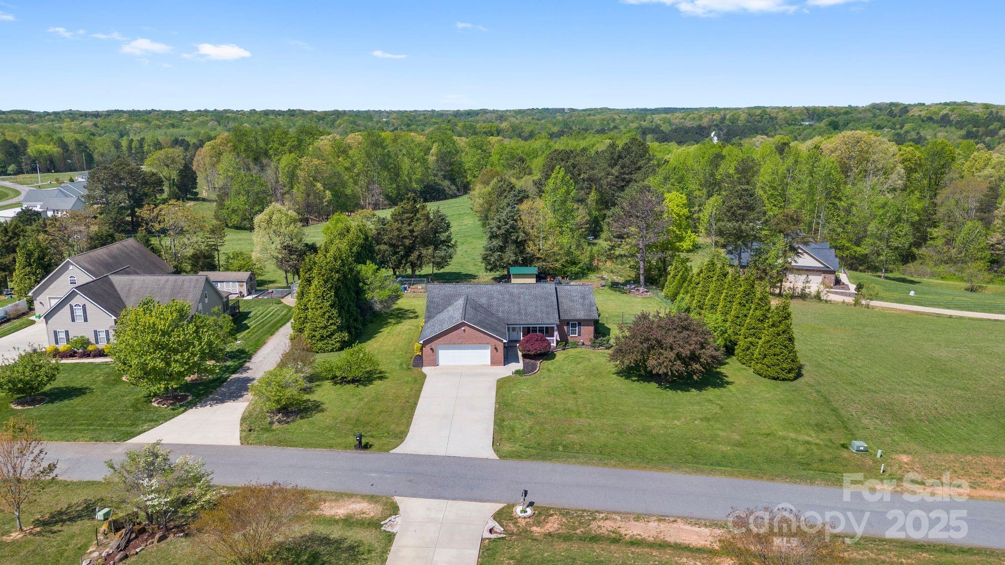 131 Fieldhaven Place Property Photo 31