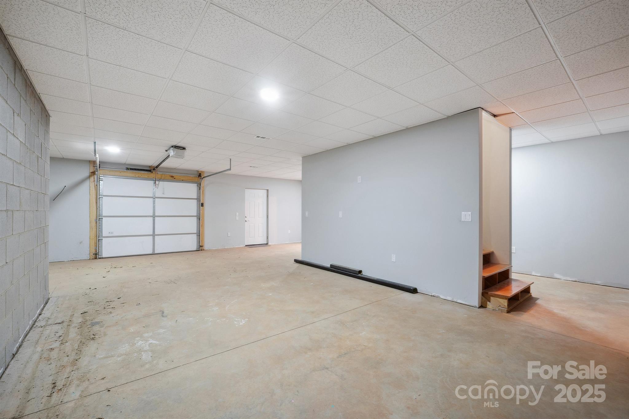 1592 Farmington Hills Drive Property Photo 27