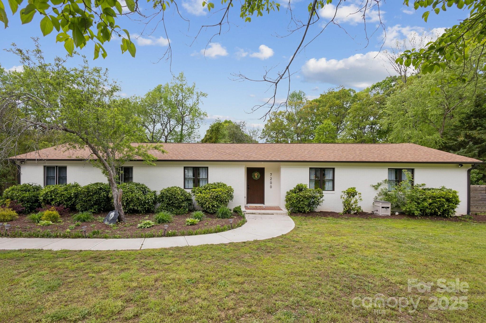 7200 Monroe Road Property Photo