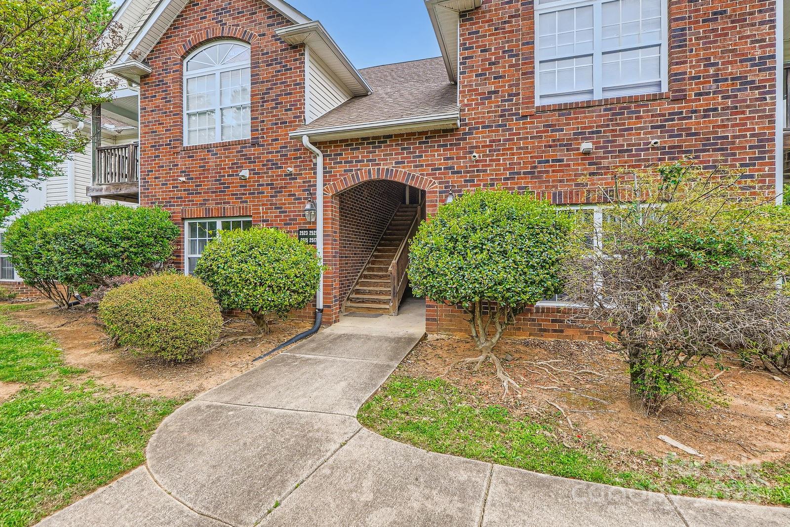 Cochran Collegiate Academy Real Estate Listings Main Image
