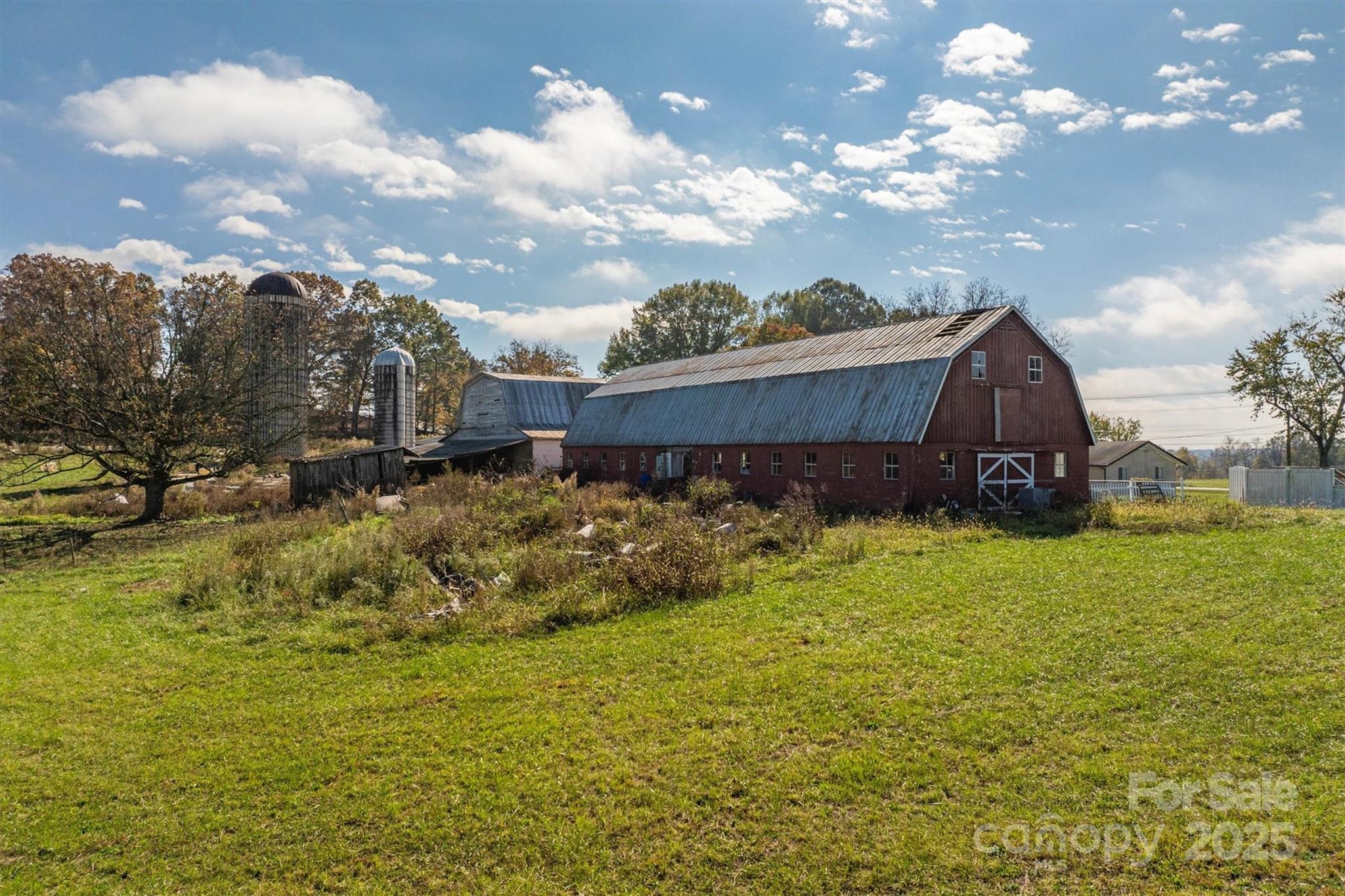 5474 N Nc 16 Highway Property Photo 2