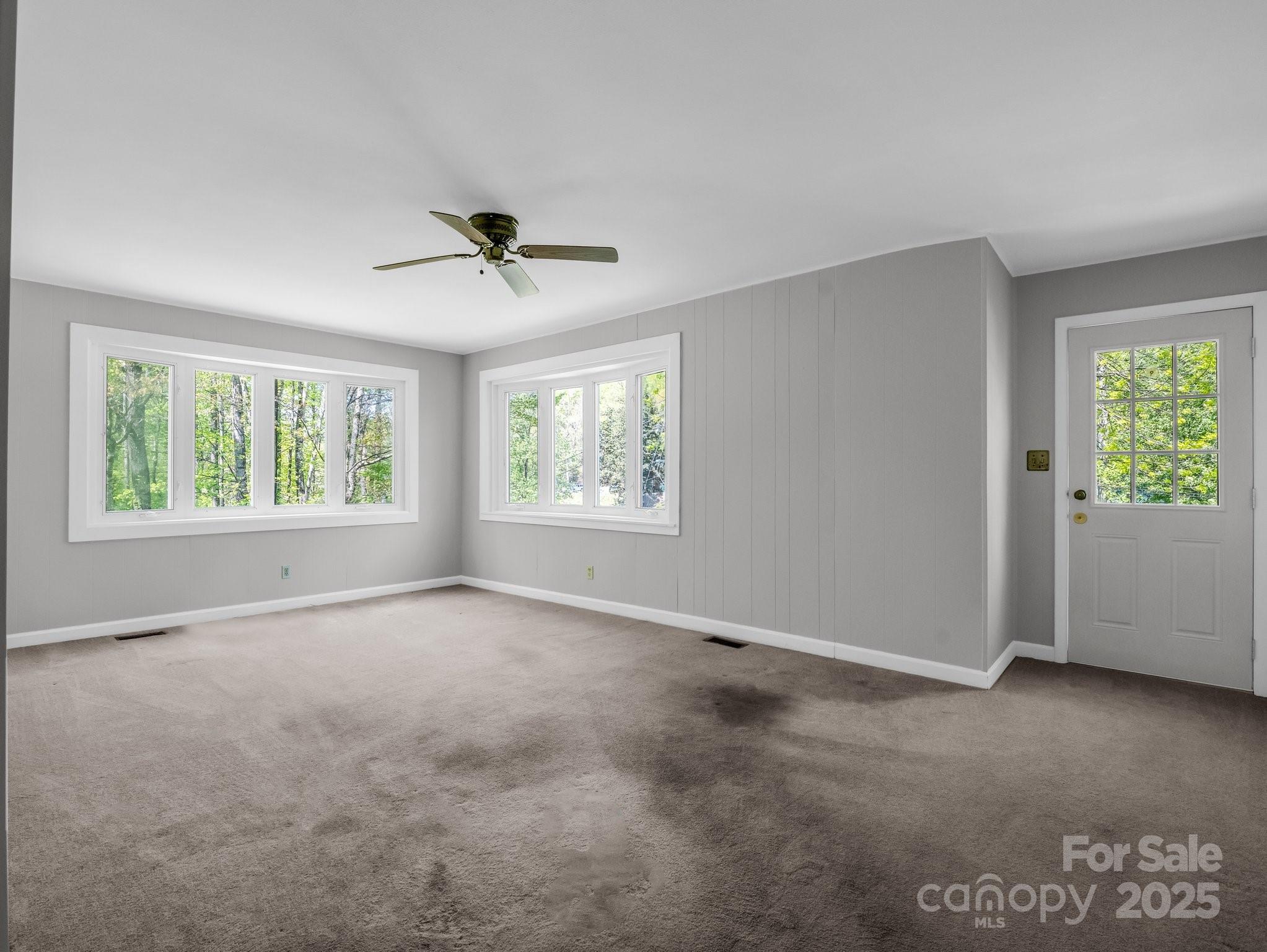 128 Washburn Road Property Photo 6