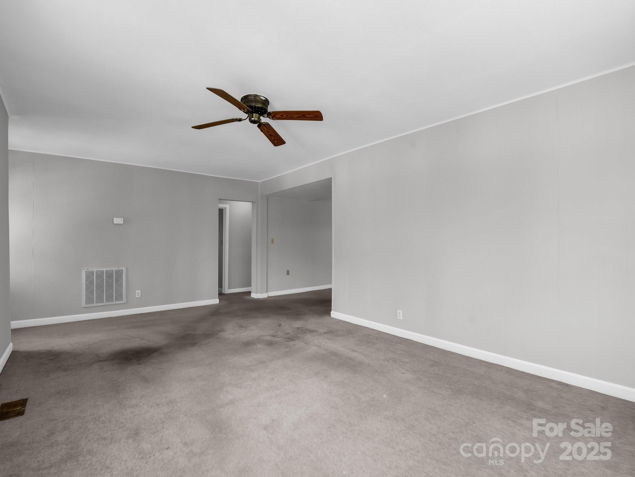 128 Washburn Road Property Photo 8