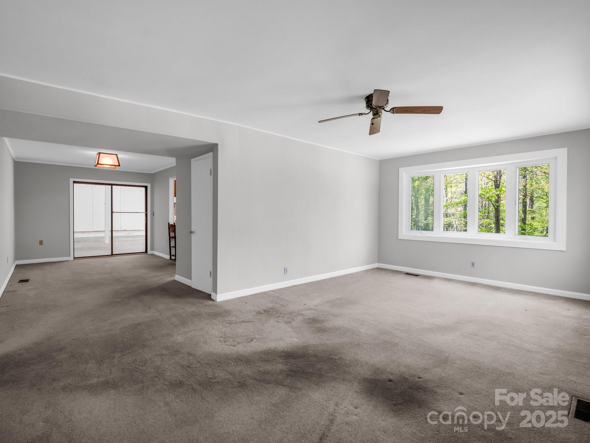 128 Washburn Road Property Photo 9