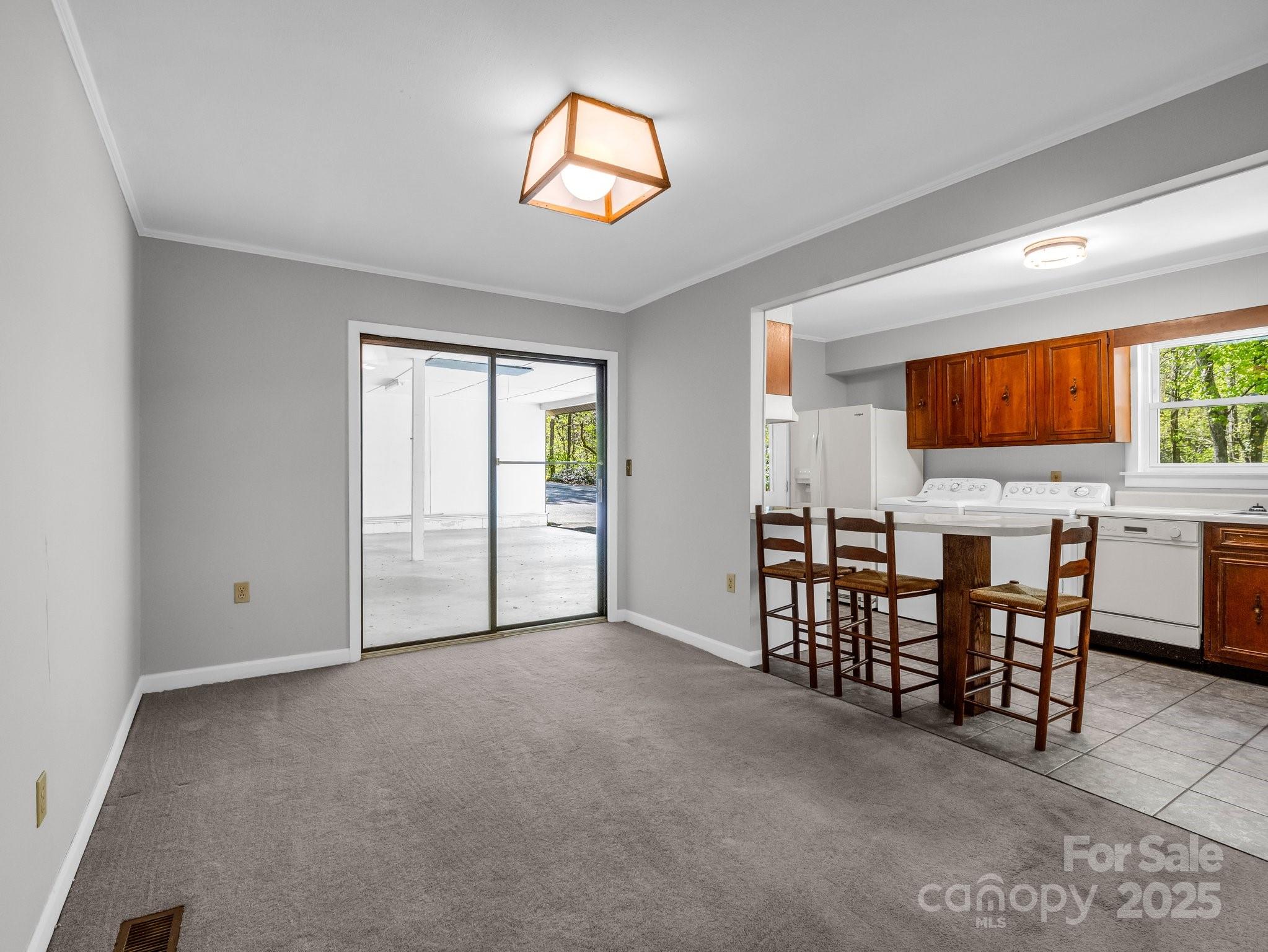 128 Washburn Road Property Photo 10