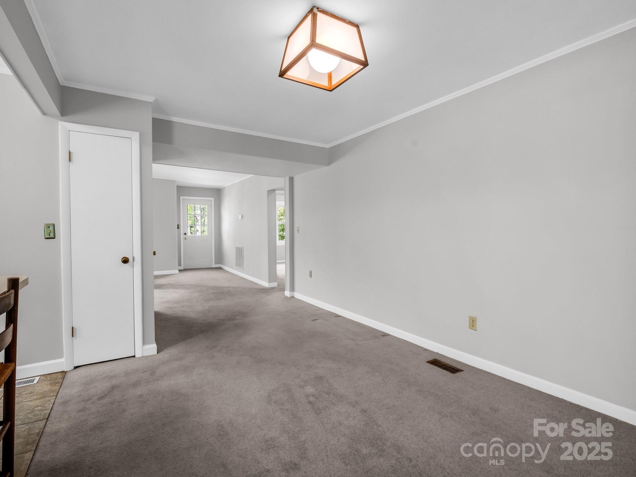 128 Washburn Road Property Photo 11