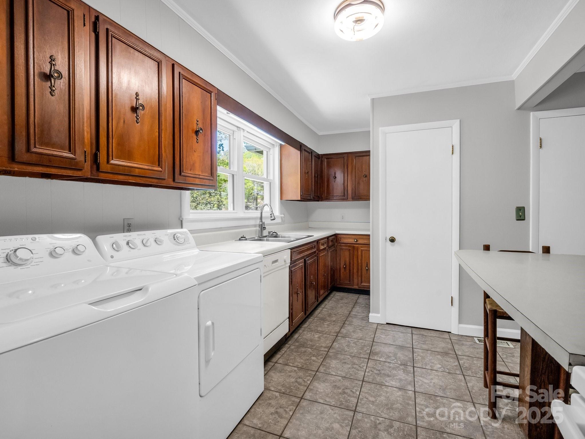 128 Washburn Road Property Photo 16