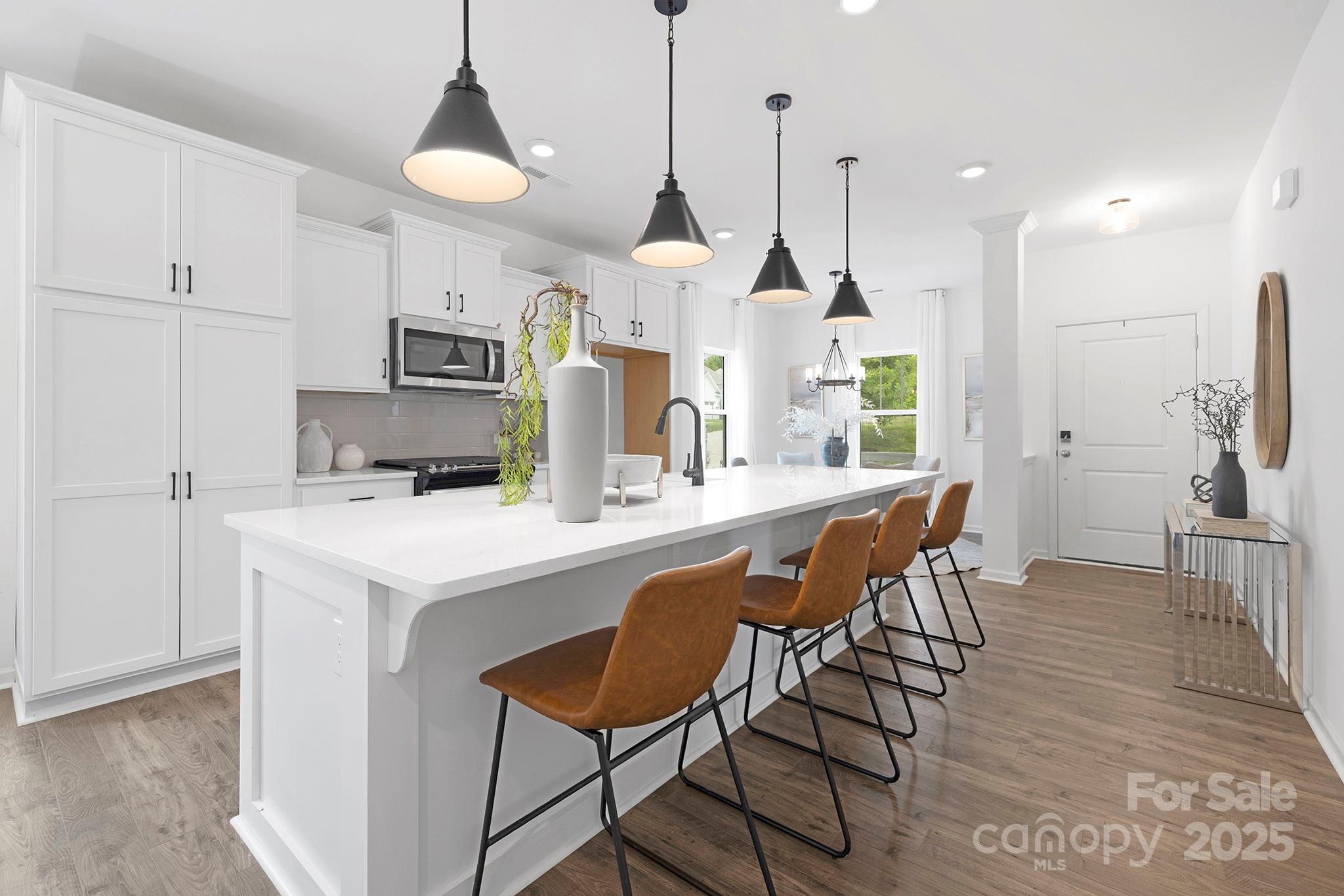 24558 Blue Heron Circle 402 Property Photo 5