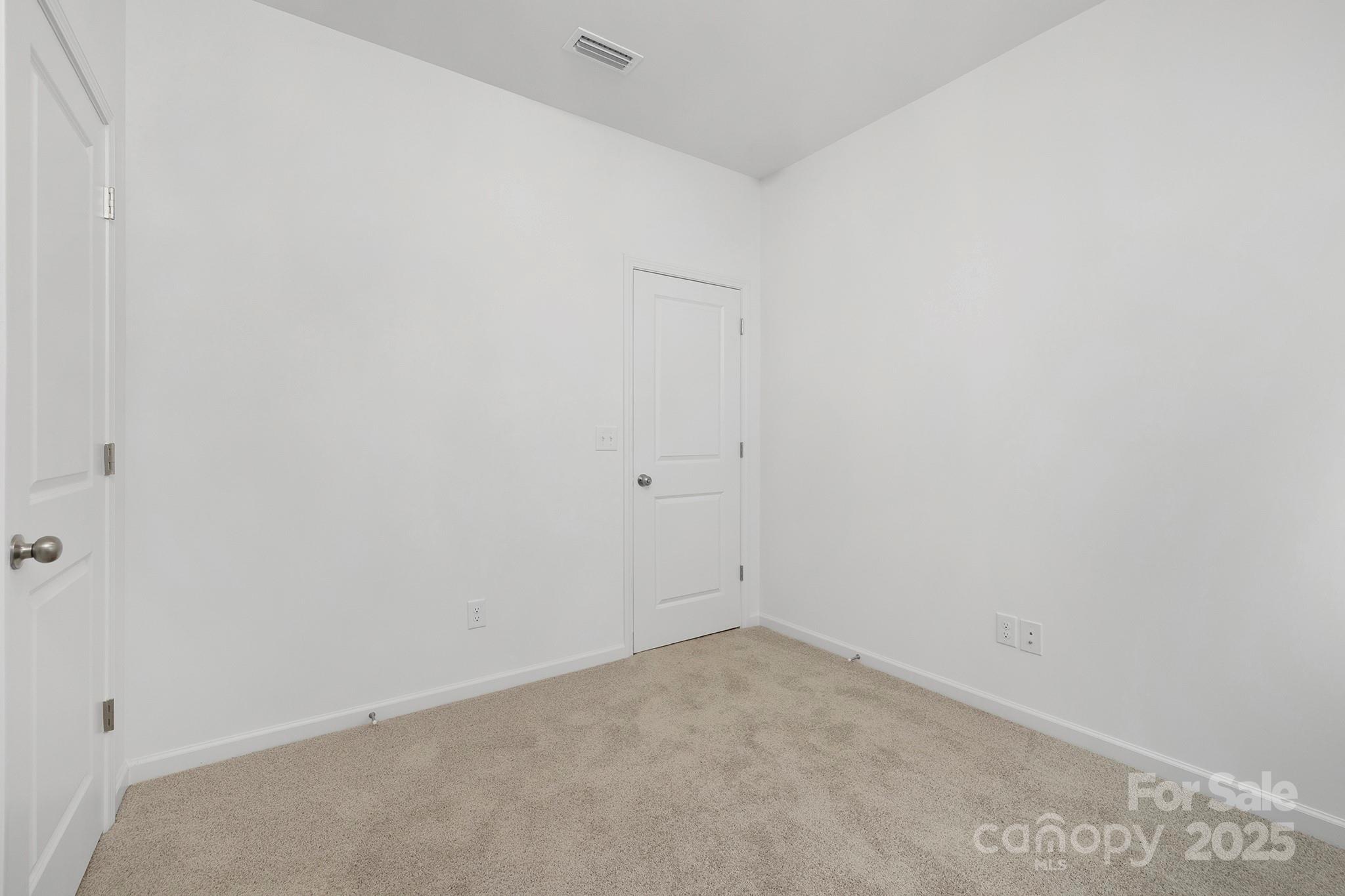 24558 Blue Heron Circle 402 Property Photo 18