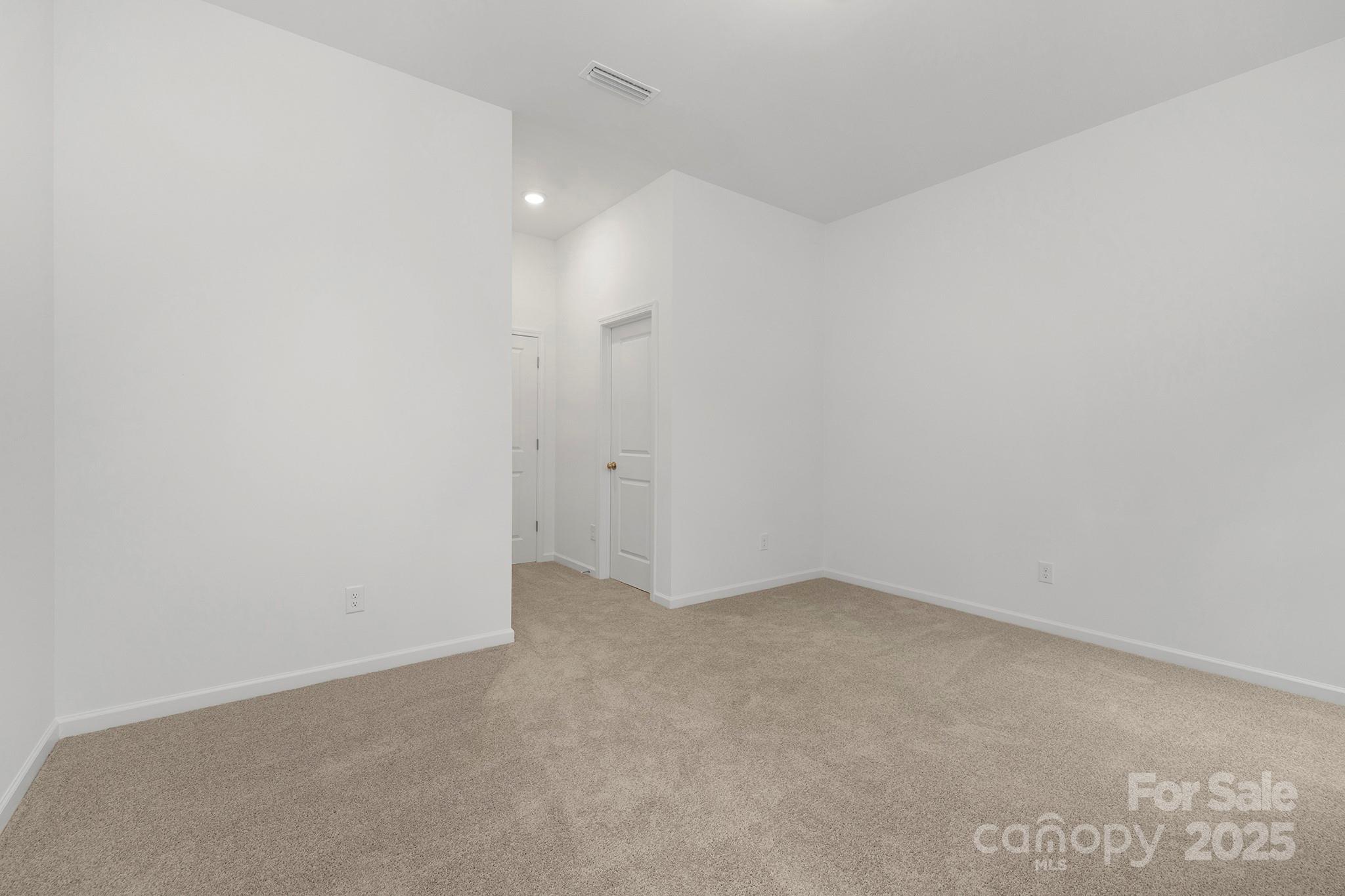 24558 Blue Heron Circle 402 Property Photo 22