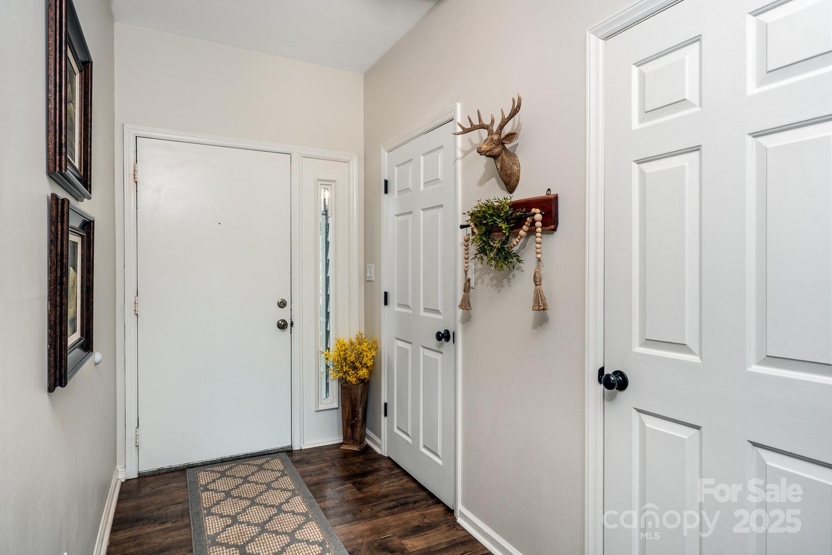 934 Chetola Drive Robin 2 Property Photo 14